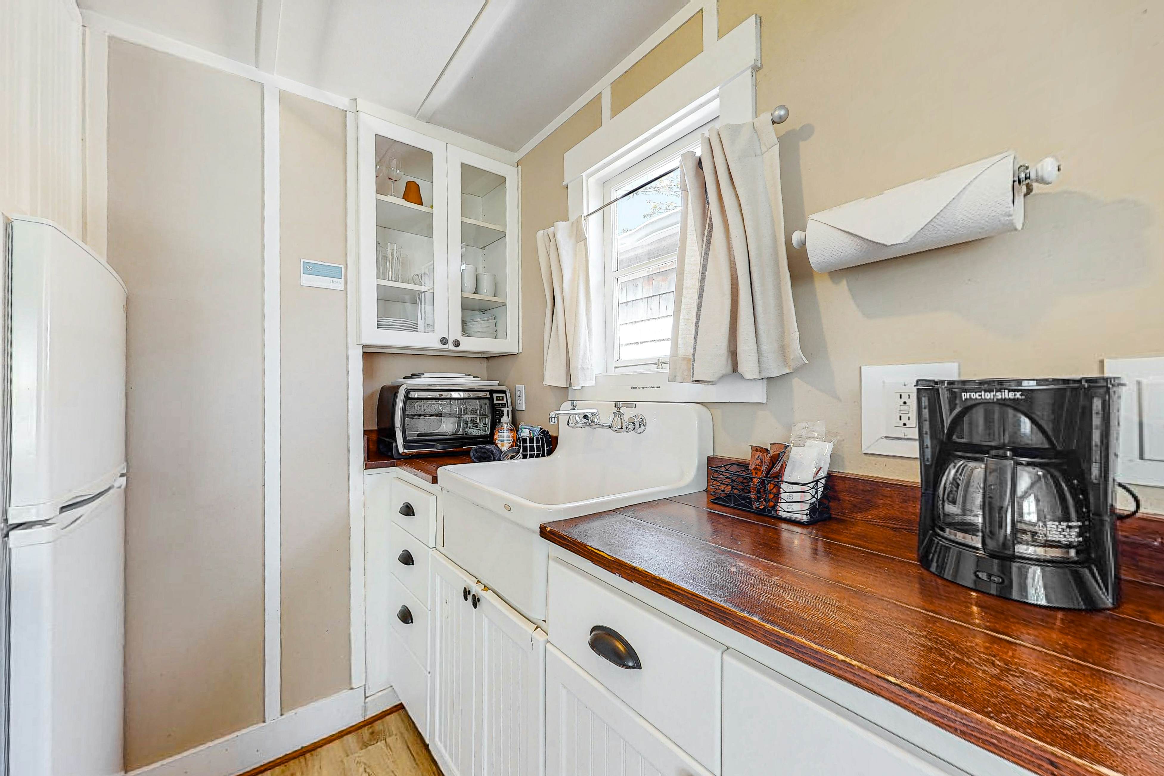 Hidden Villa Cottage #2 - The Shell Cottage