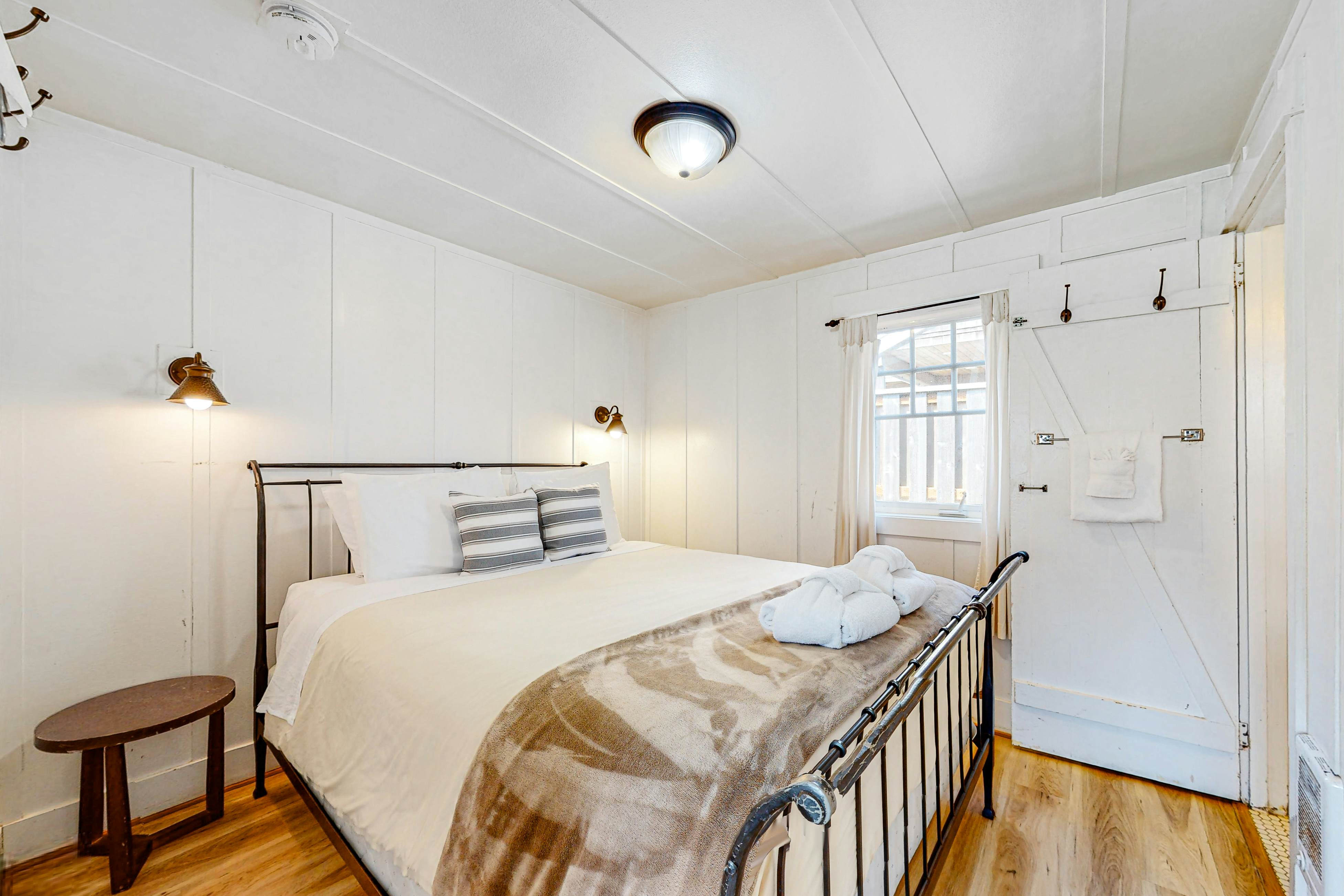 Hidden Villa Cottage #2 - The Shell Cottage