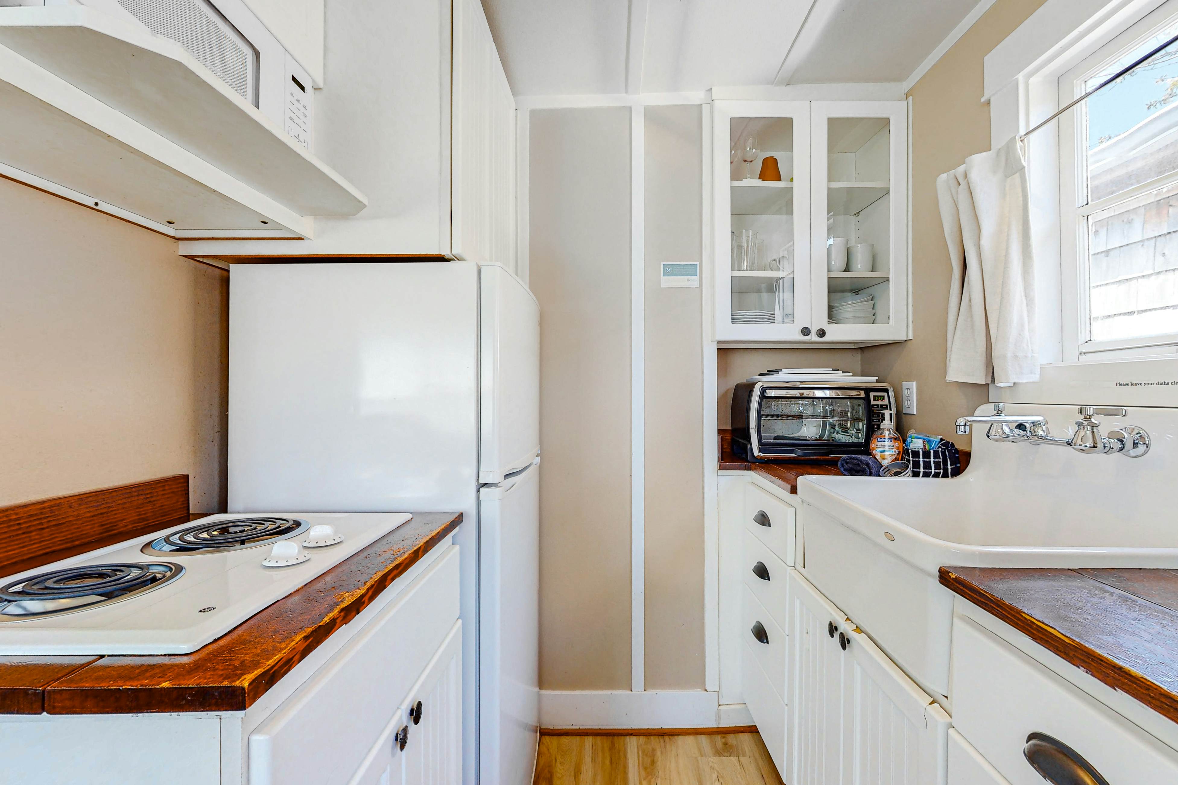 Hidden Villa Cottage #2 - The Shell Cottage