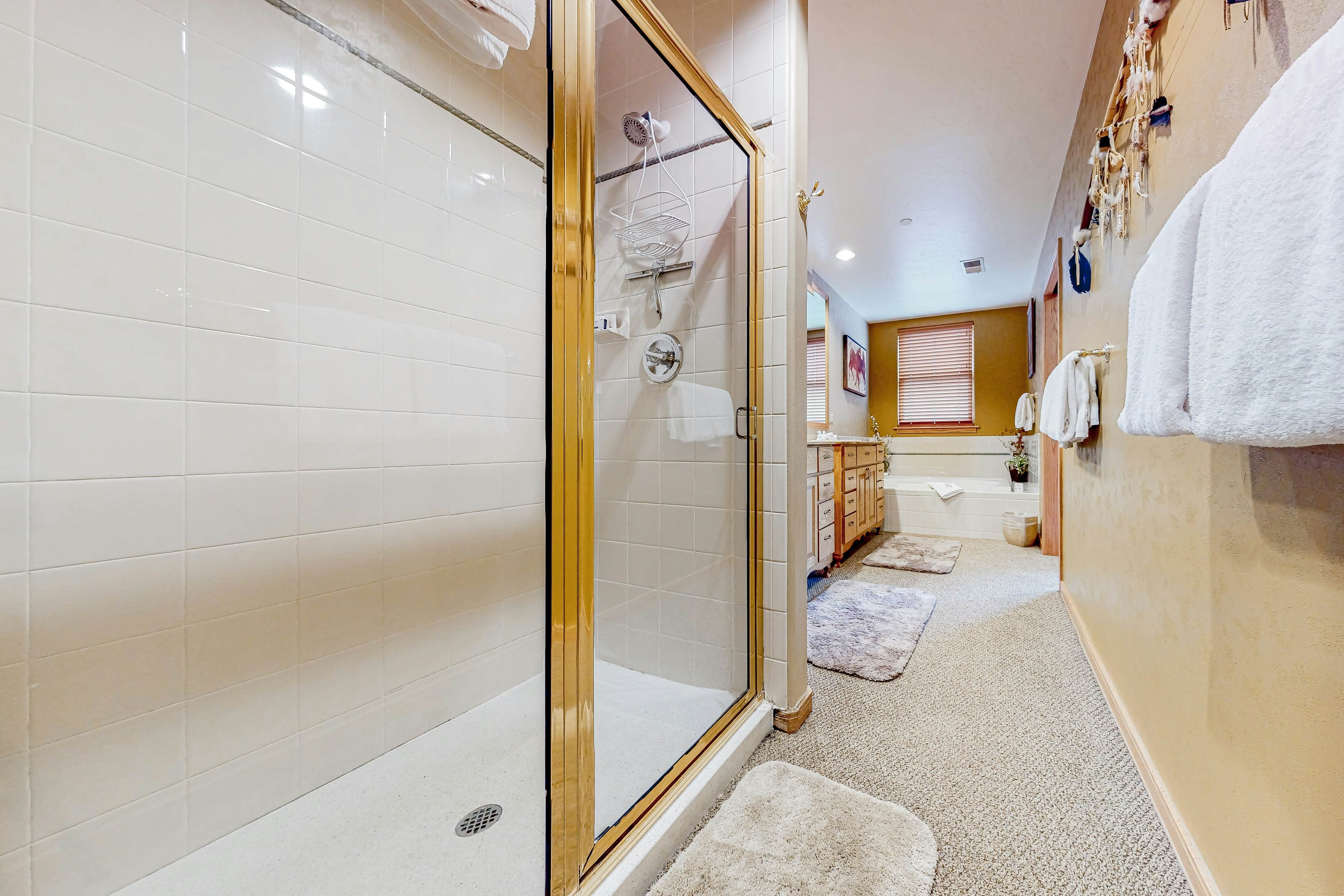 Evergreen Retreat, Unit 101