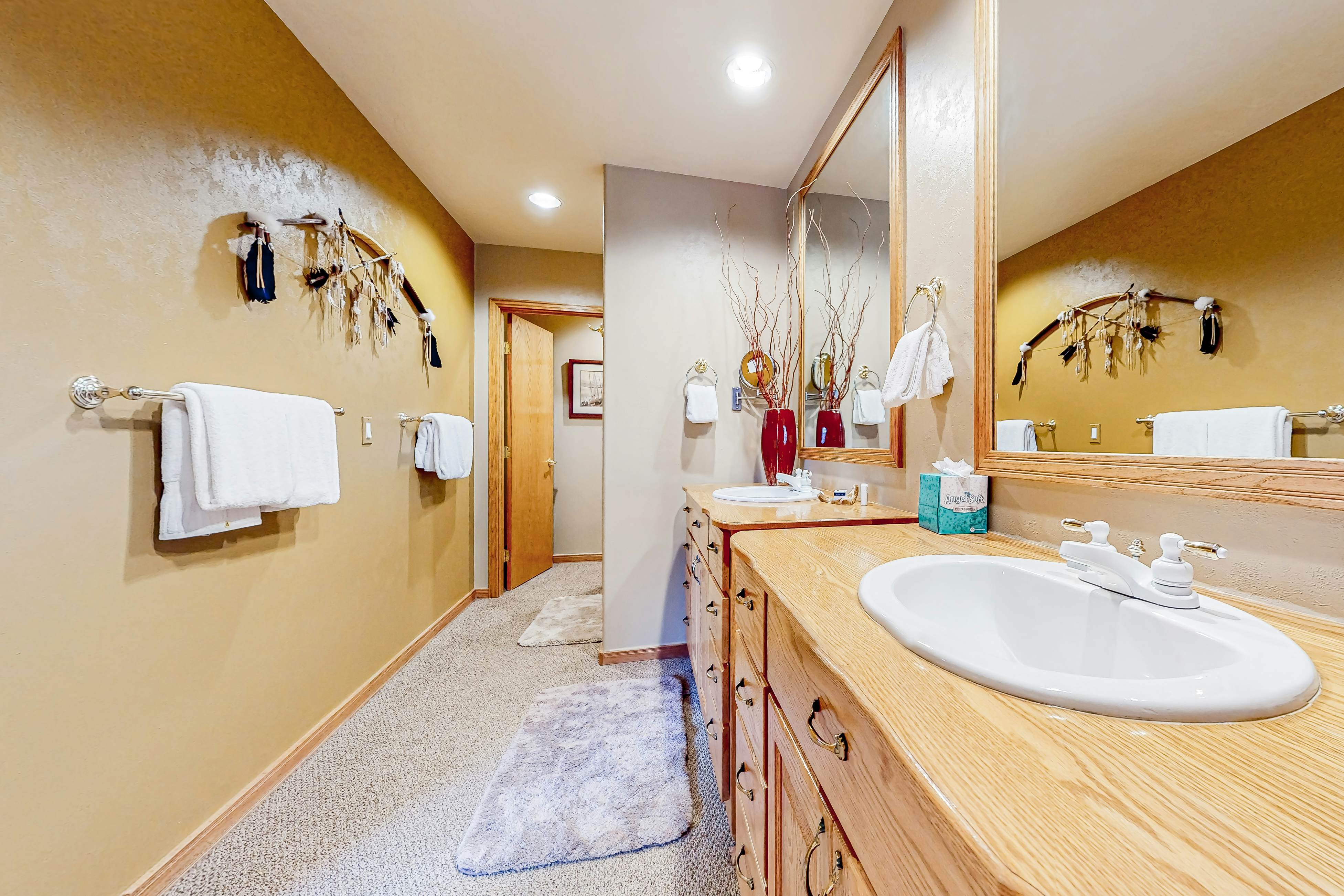 Evergreen Retreat, Unit 101