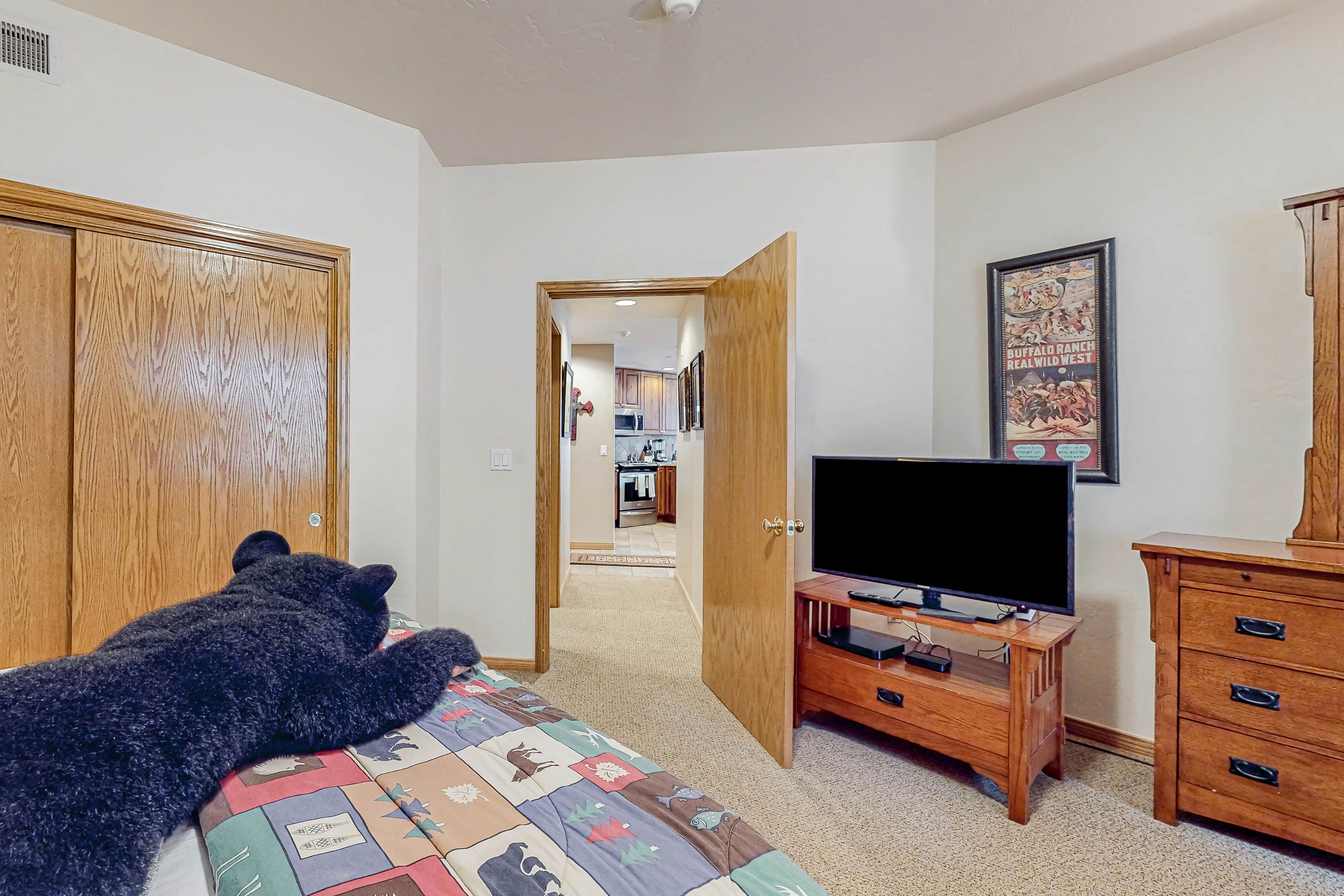 Evergreen Retreat, Unit 101