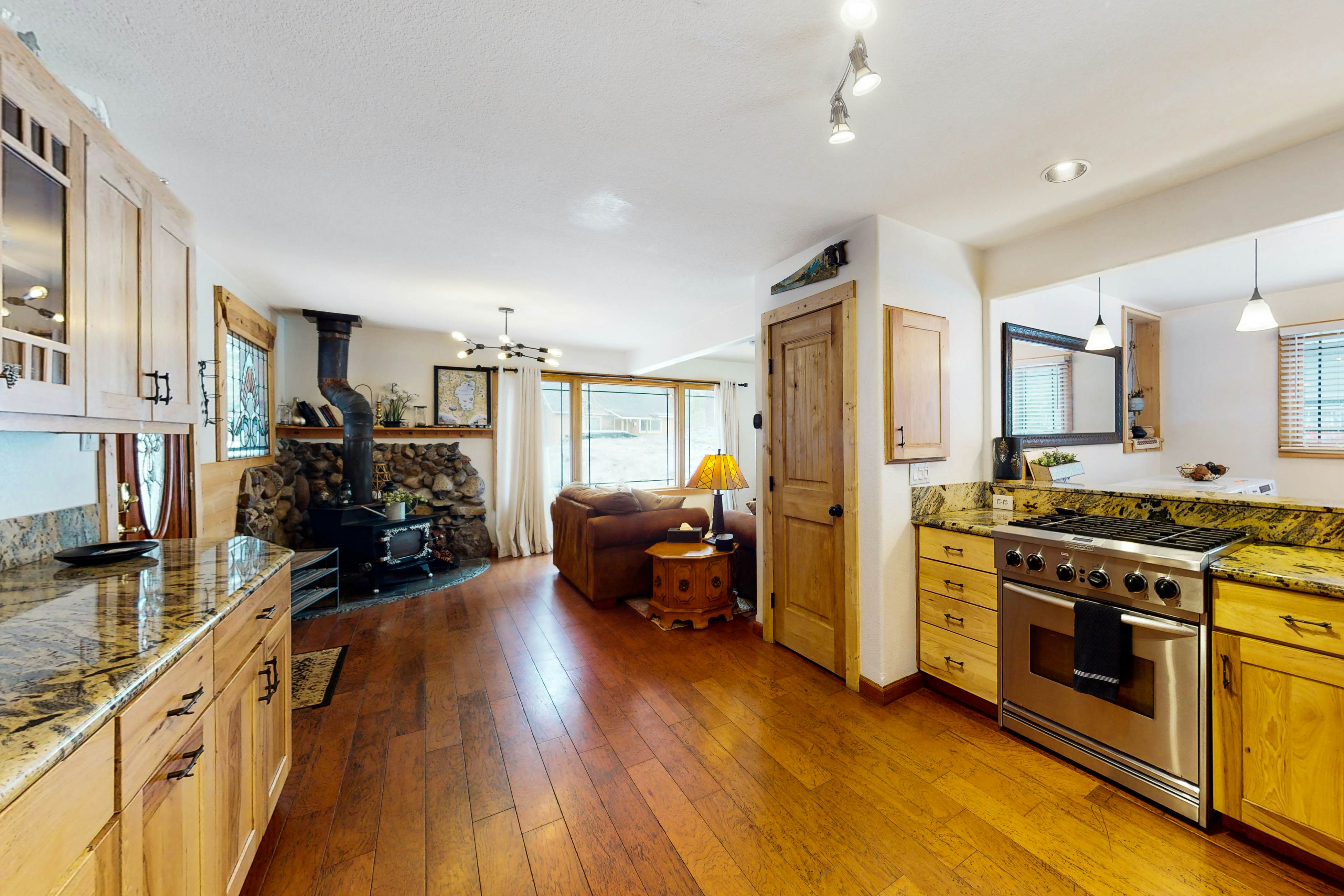 Pine Lantern Retreat