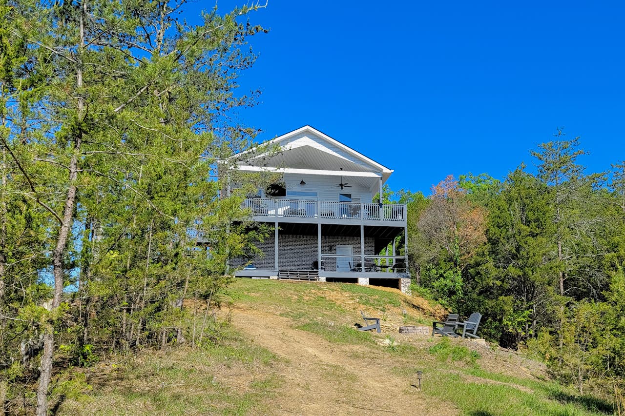 In the Treetops 2 BD Sevierville, TN Vacation Rental Vacasa