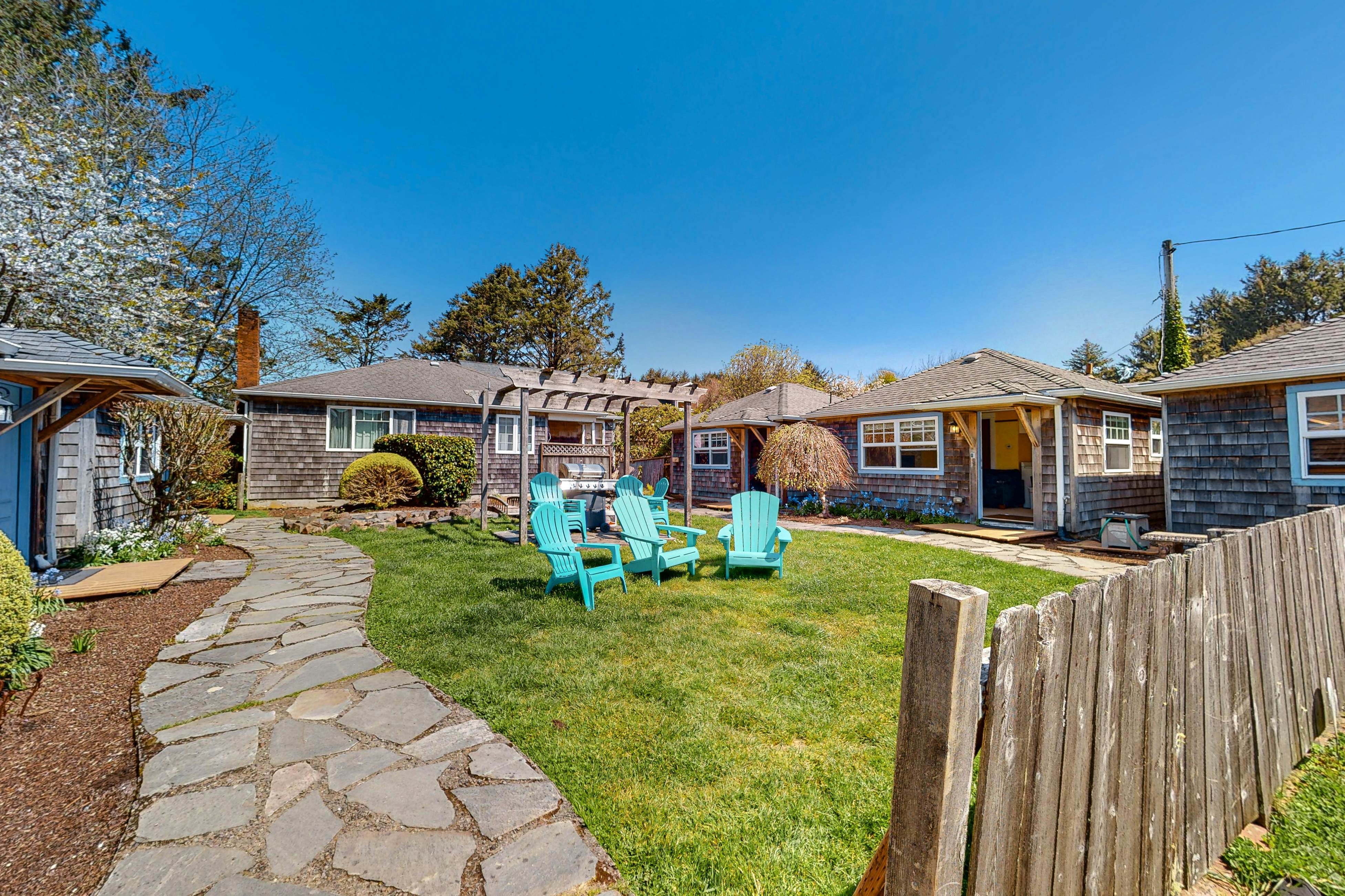 Hidden Villa Cottage #1 - The Nautical Cottage