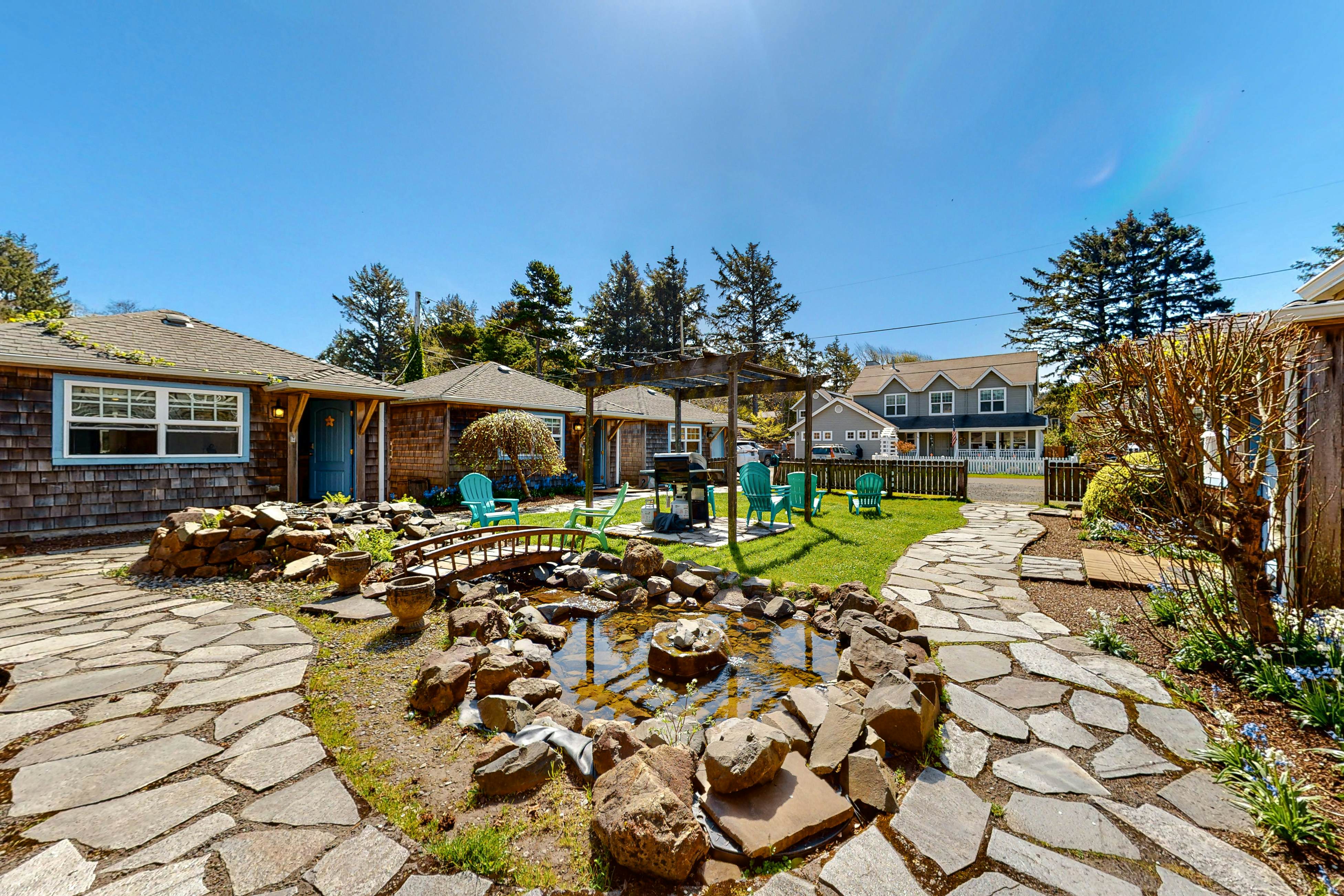 Hidden Villa Cottage #1 - The Nautical Cottage