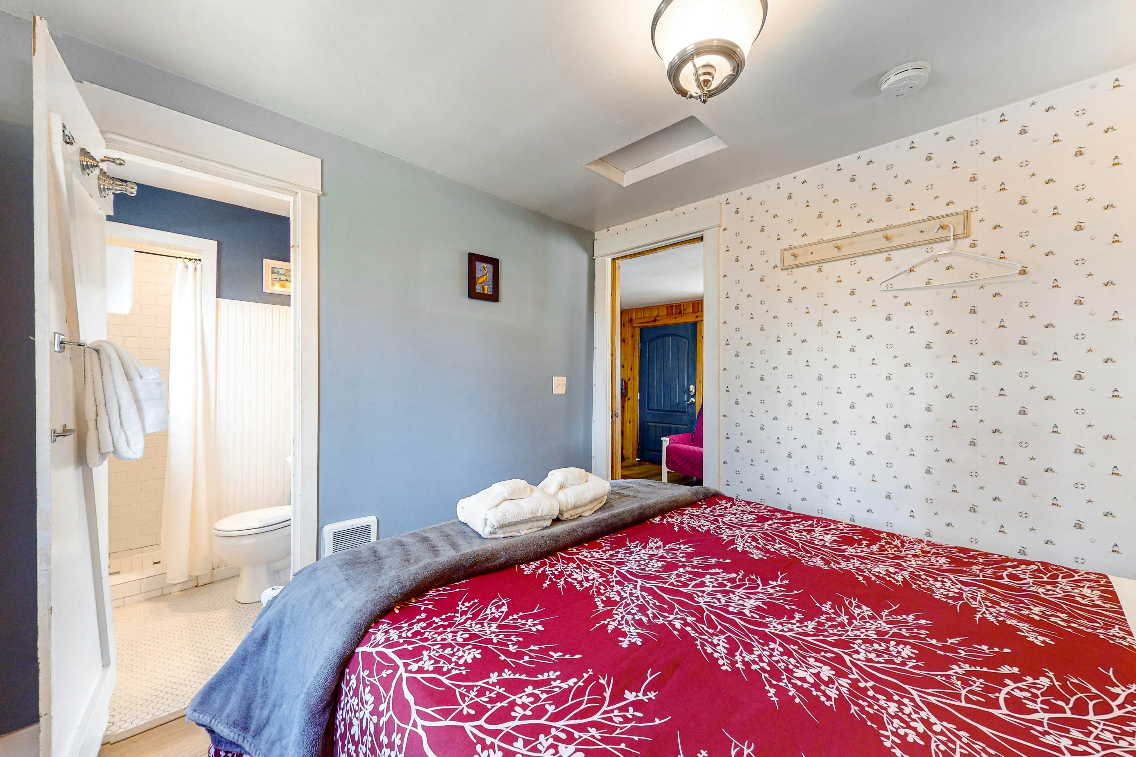 Hidden Villa Cottage #1 - The Nautical Cottage