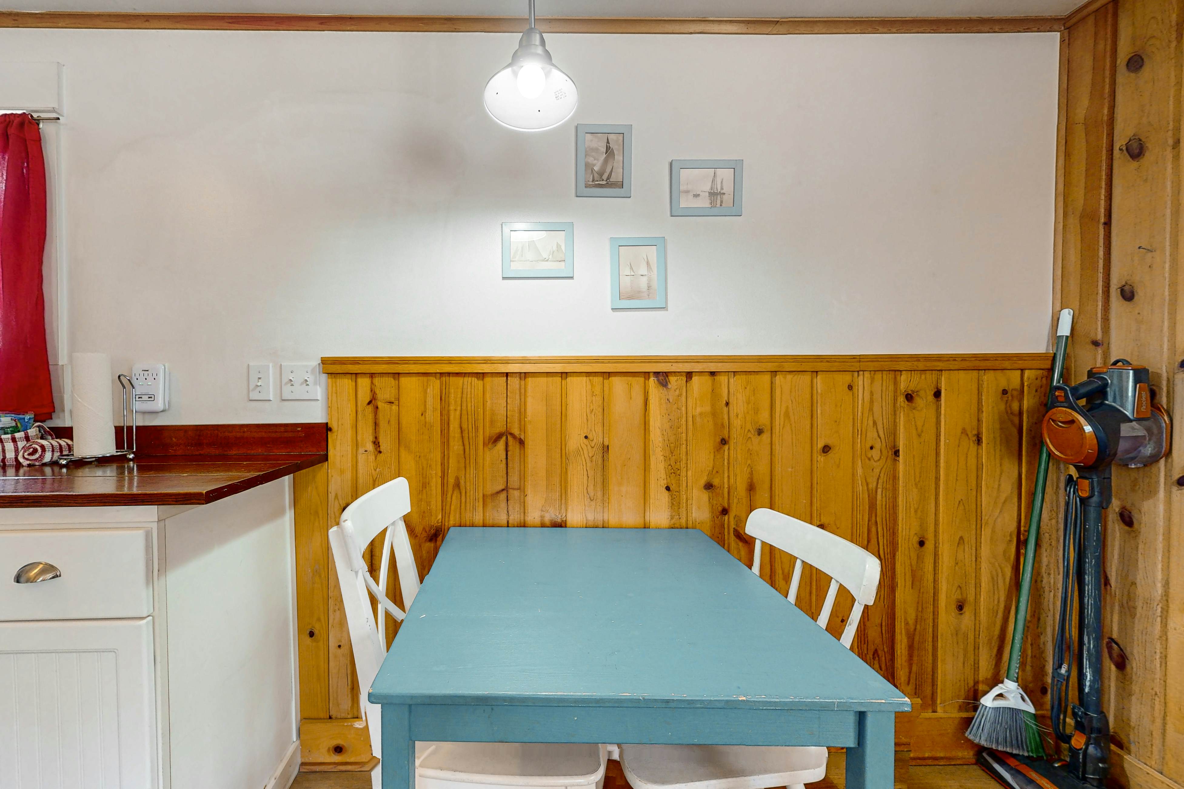 Hidden Villa Cottage #1 - The Nautical Cottage