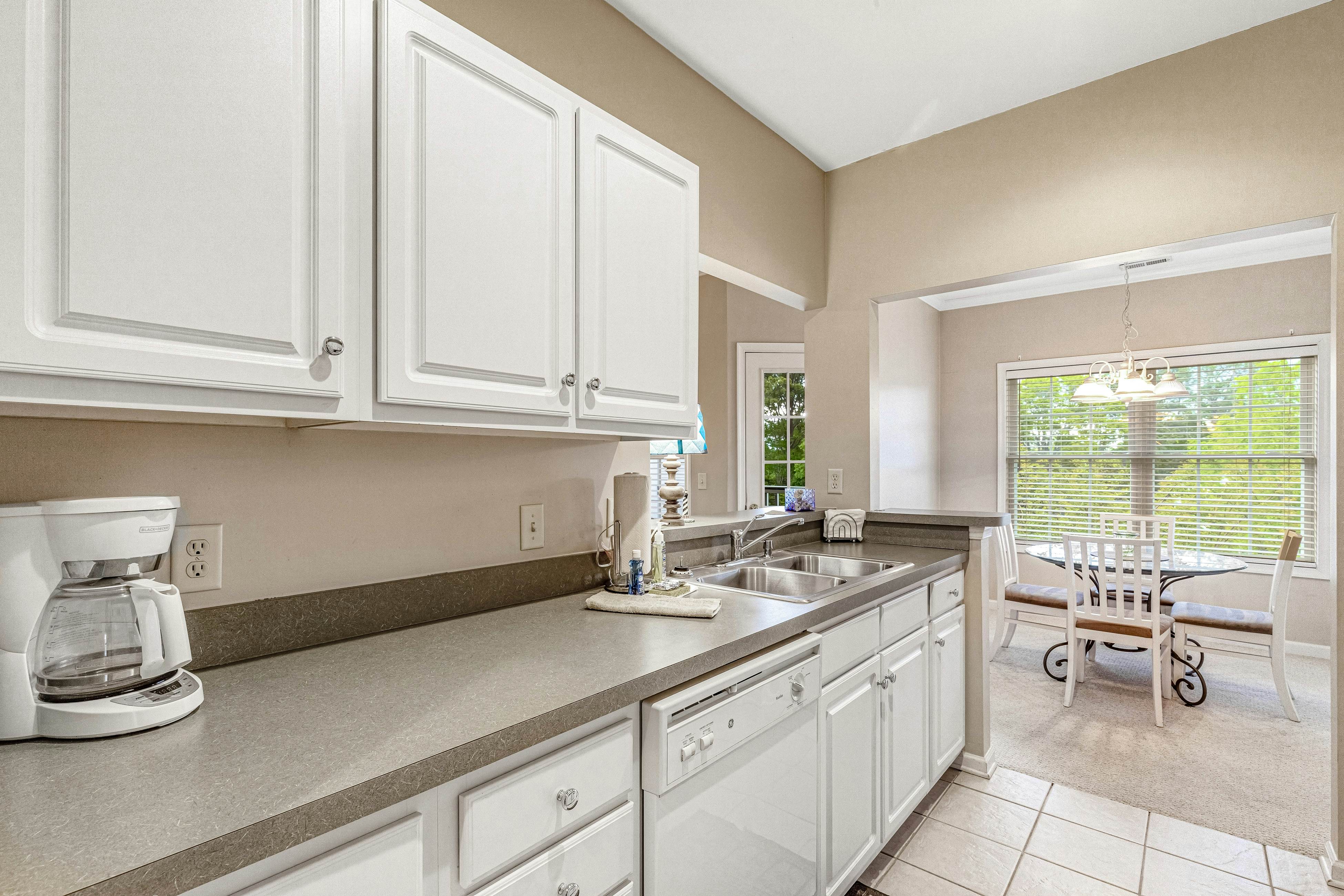 Creekwood 400 Cascade Ln Unit 418 2 BD Rehoboth Beach, DE Vacation Rental Vacasa