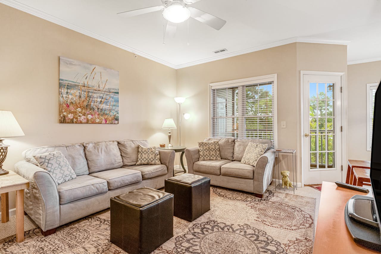 Creekwood 400 Cascade Ln Unit 418 2 BD Rehoboth Beach, DE Vacation Rental Vacasa