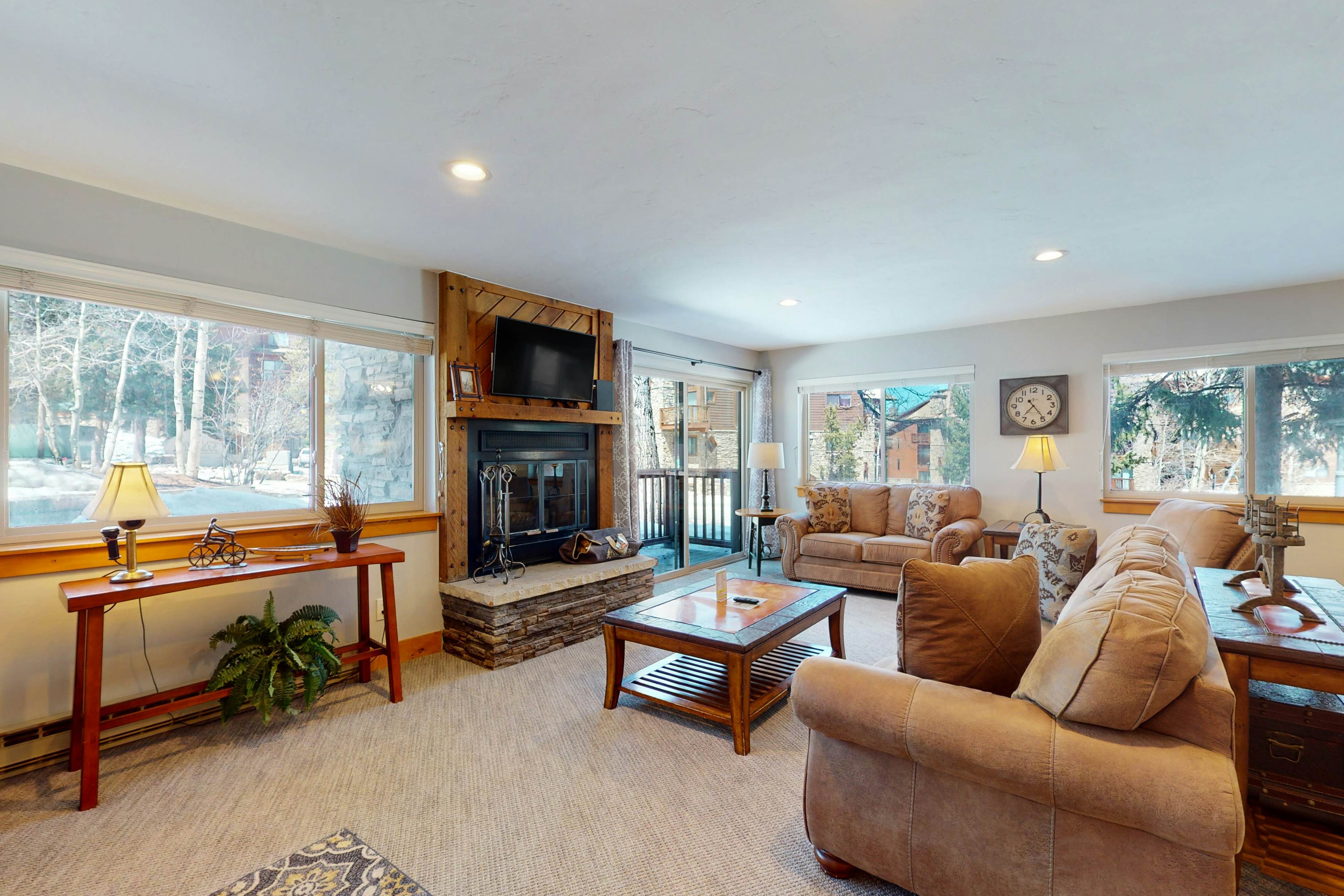 Pine Ridge Condo Rentals, Vacation Rentals Vacasa