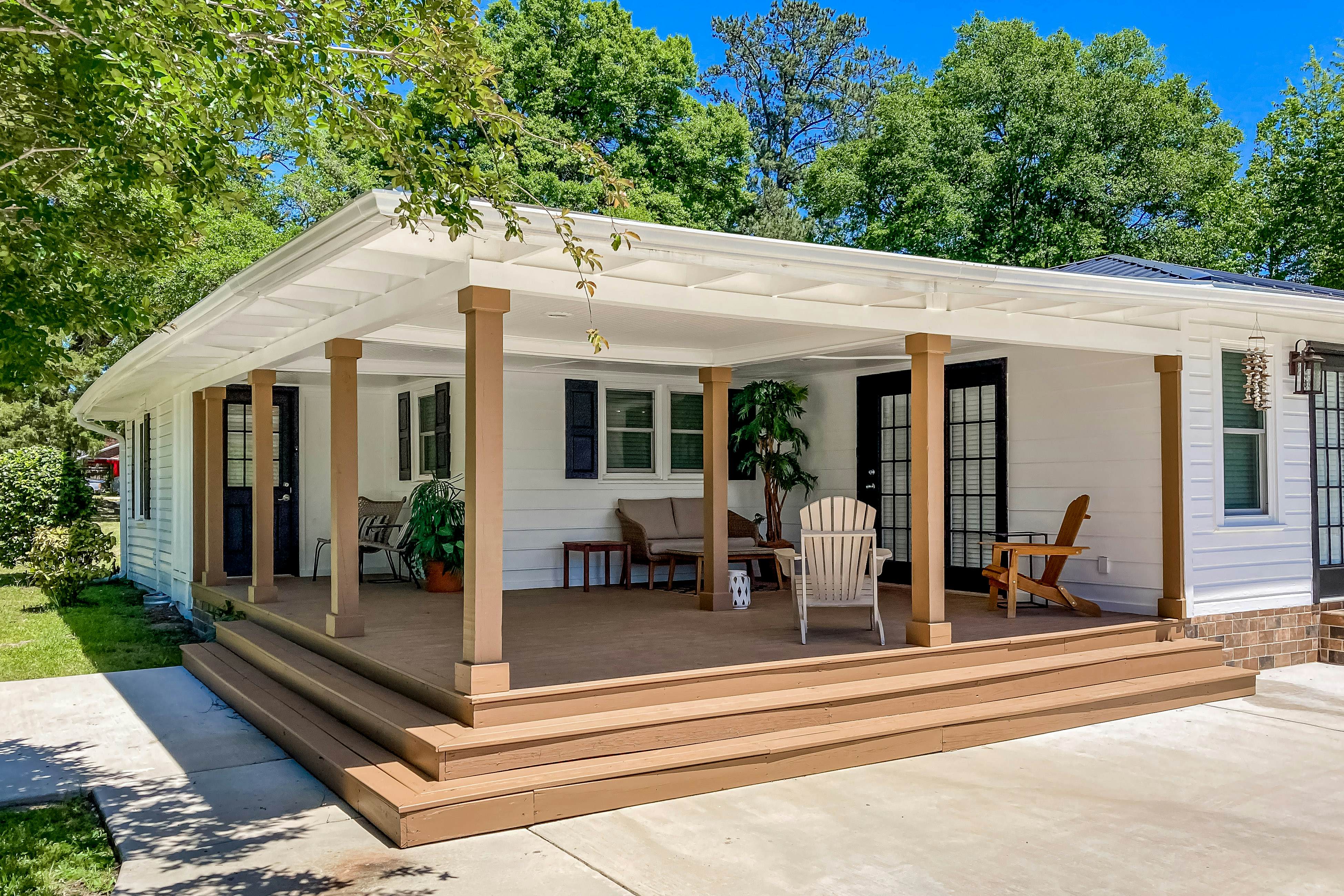 Little River Waterway Cottage Retreat