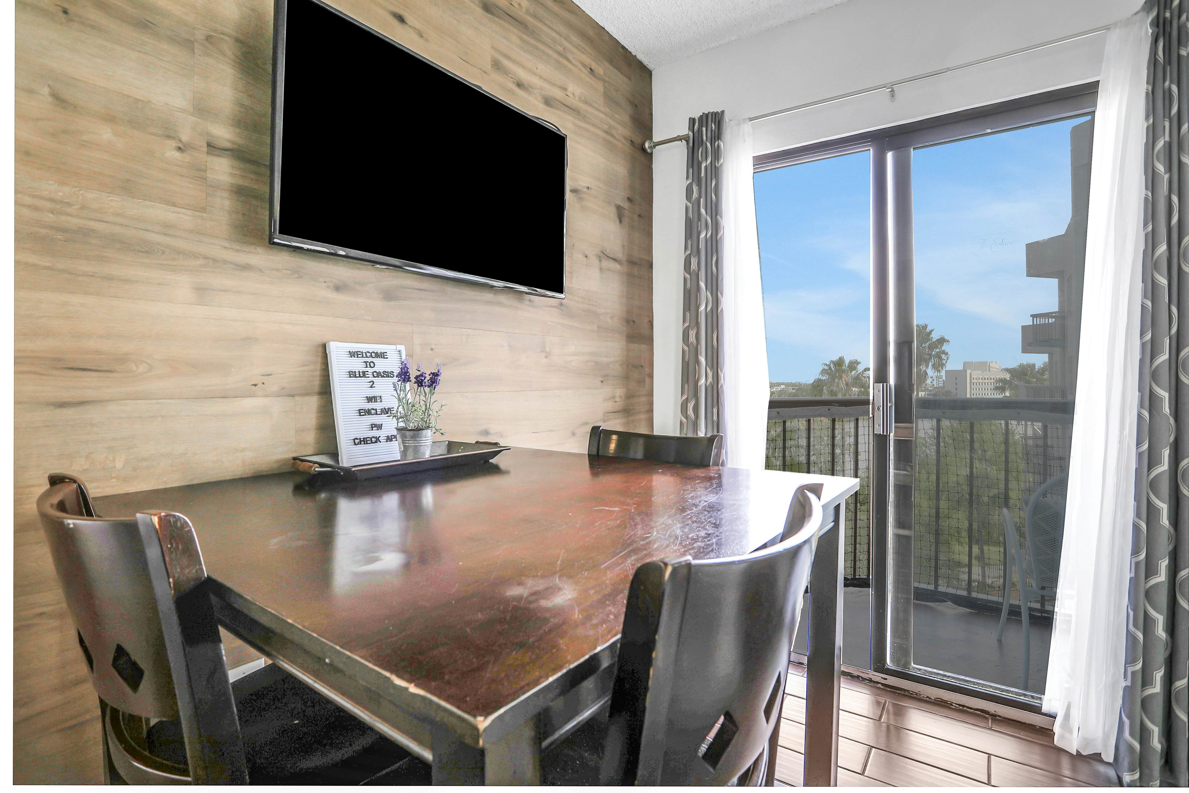 The Enclave - Unit 1601