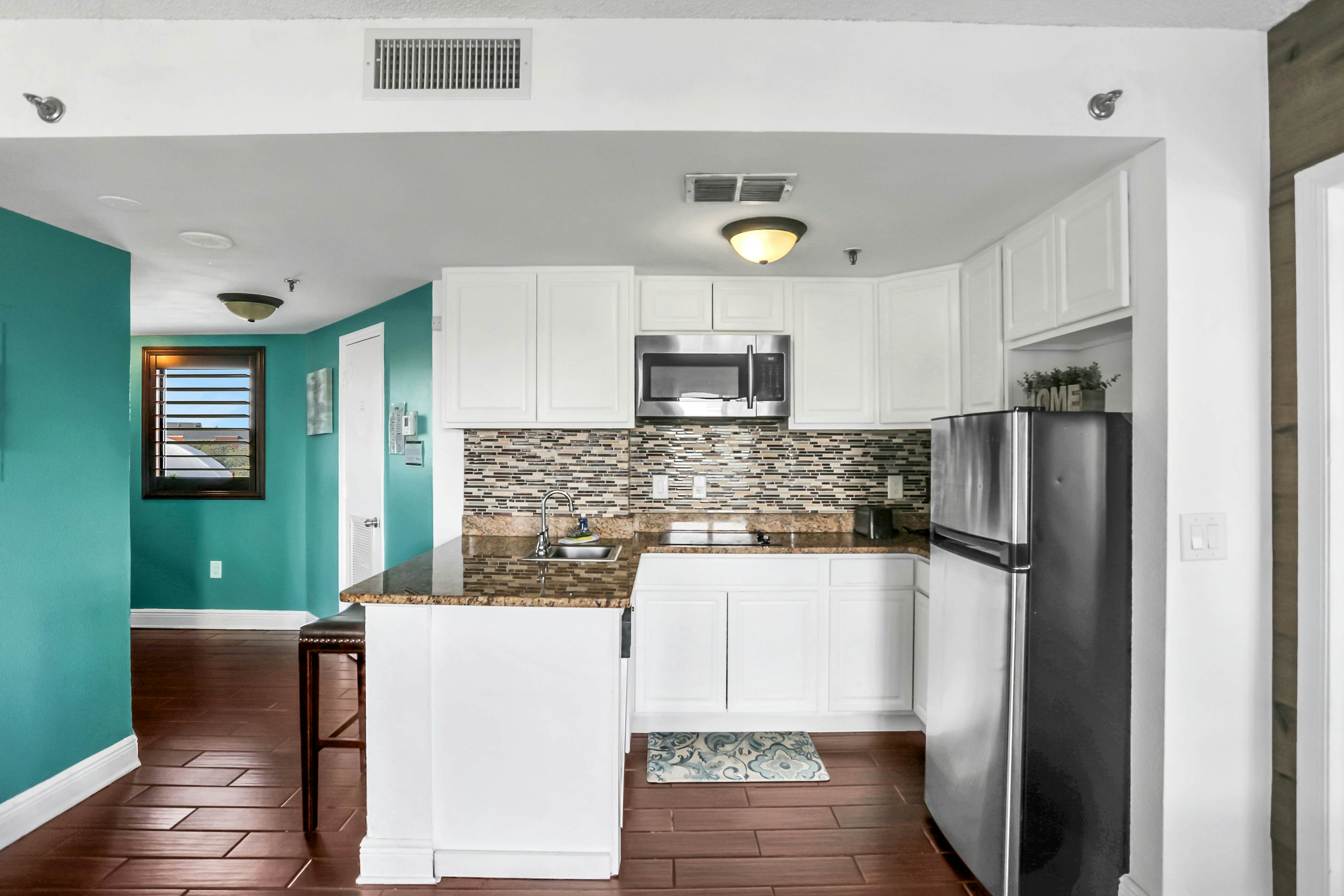 The Enclave - Unit 1601