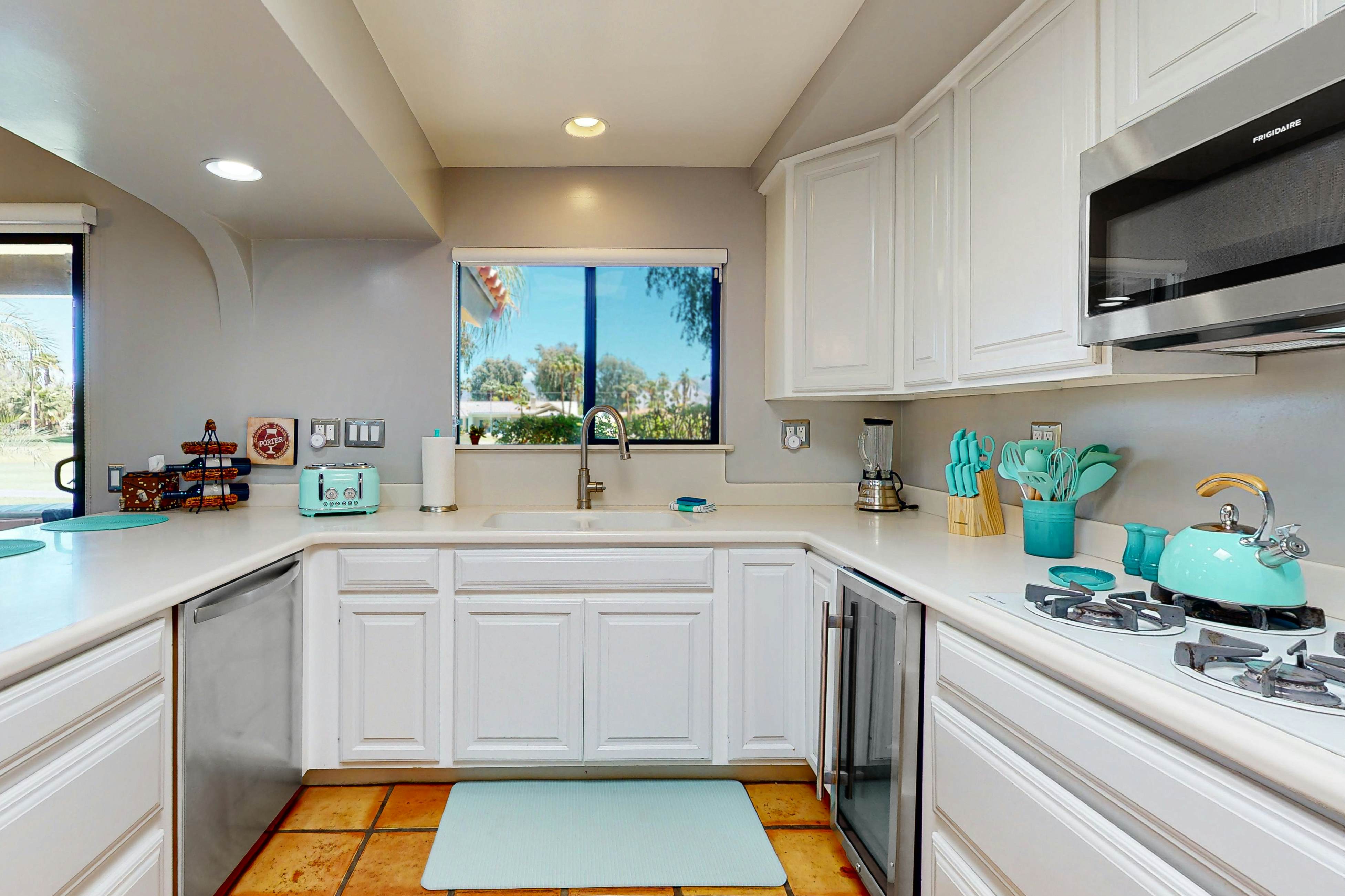 Where the Airways Meet the Fairways