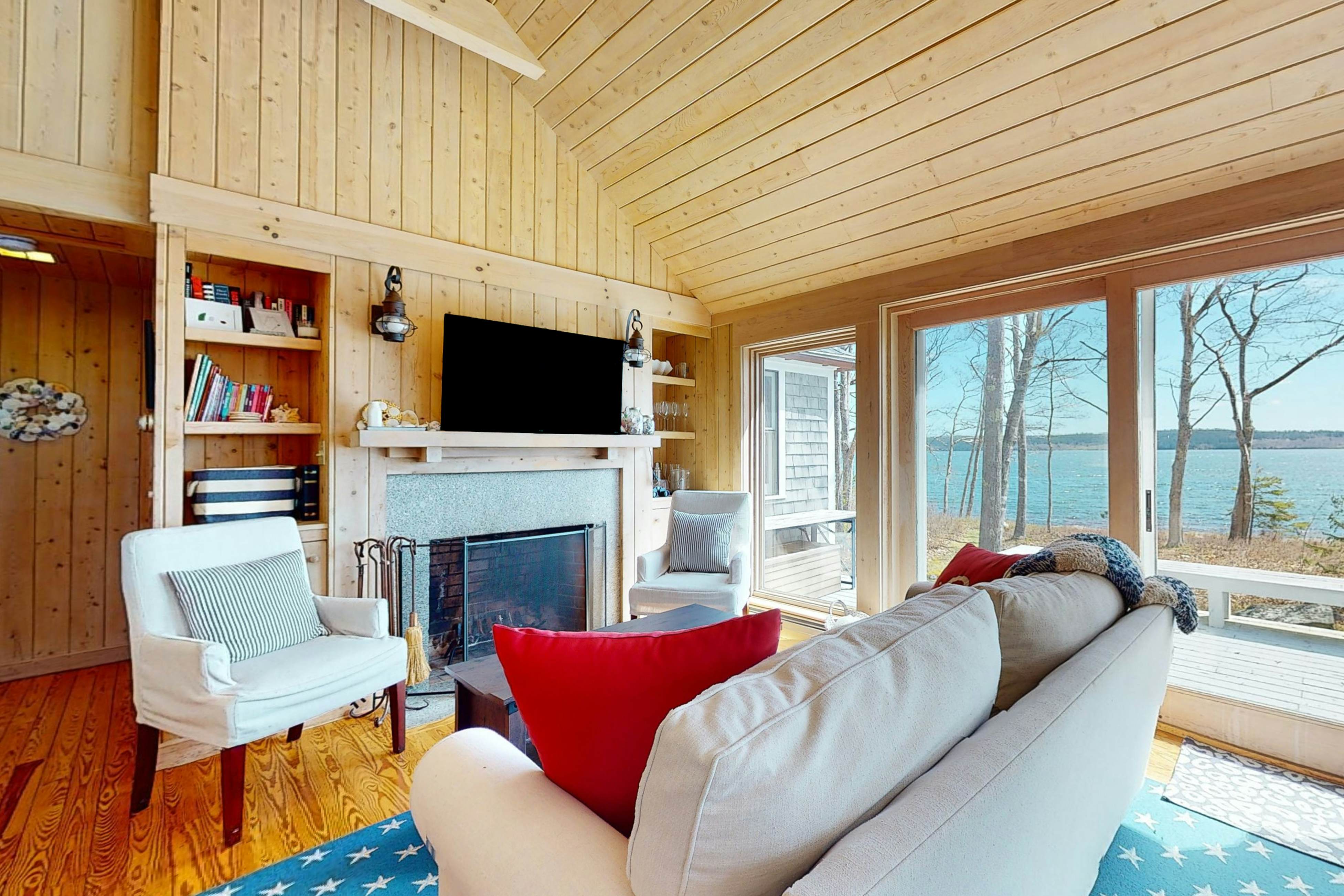 Lil See-Coastal Haven