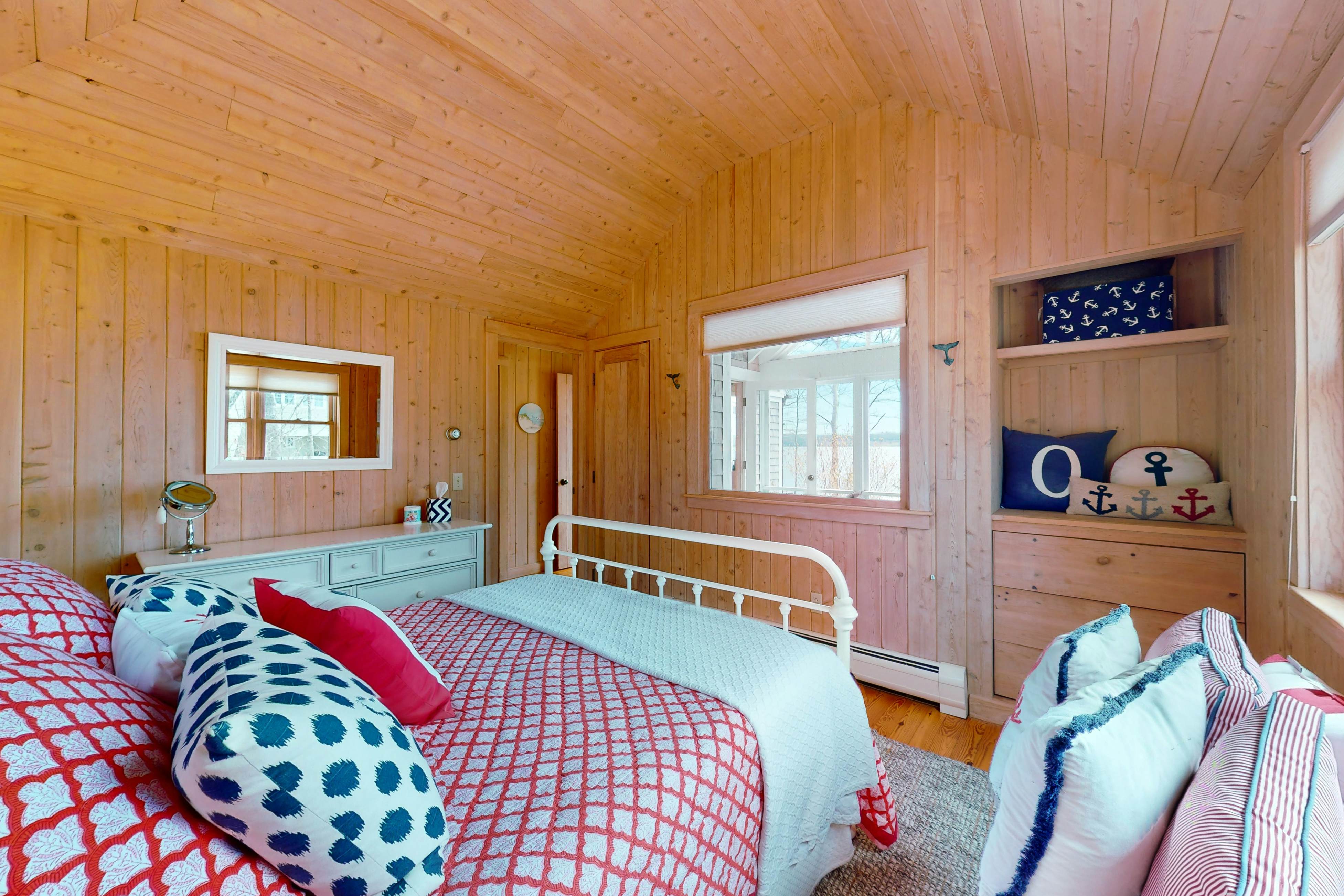 Lil See-Coastal Haven