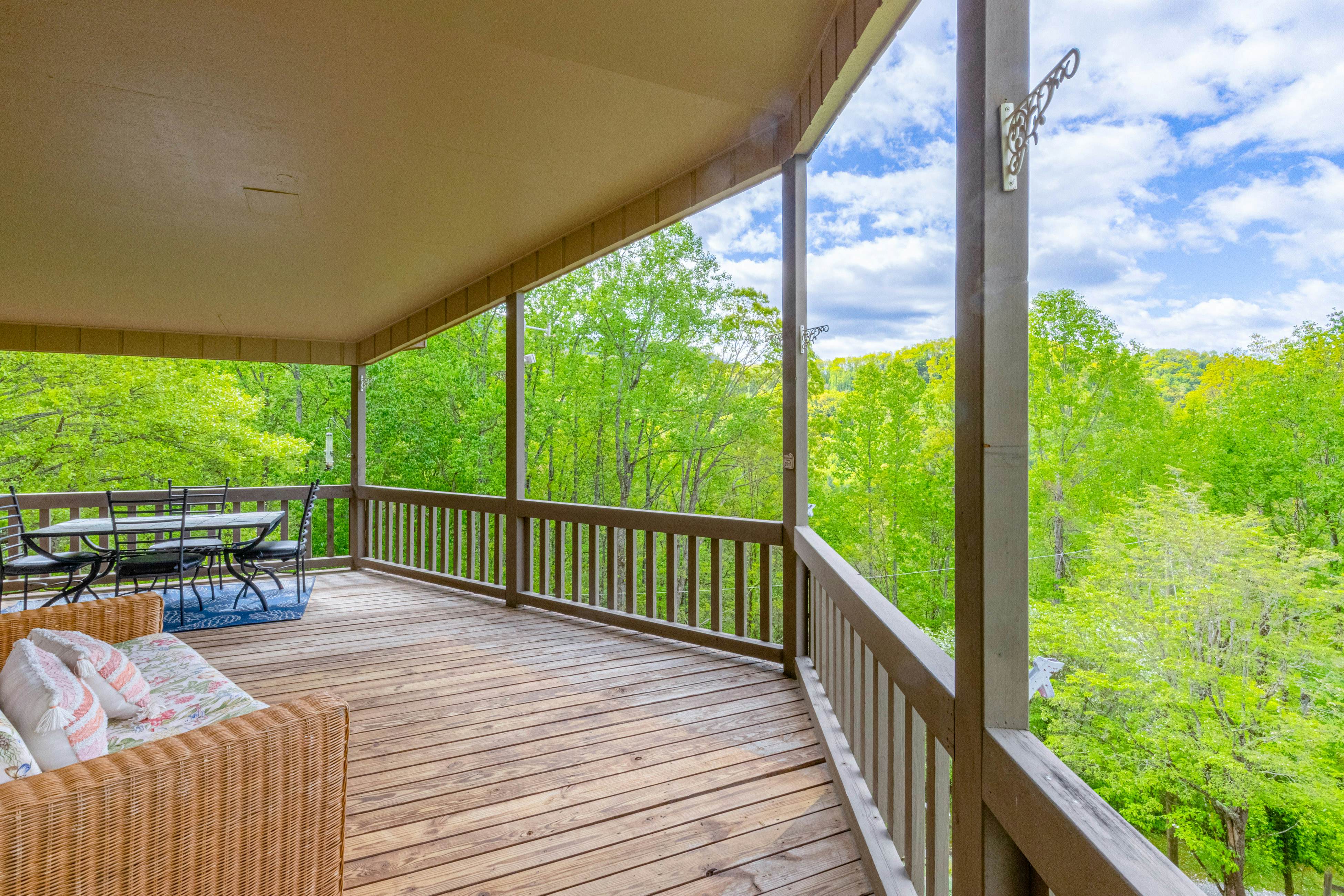 Come Up for the Air 4 BD Franklin, NC Vacation Rental Vacasa