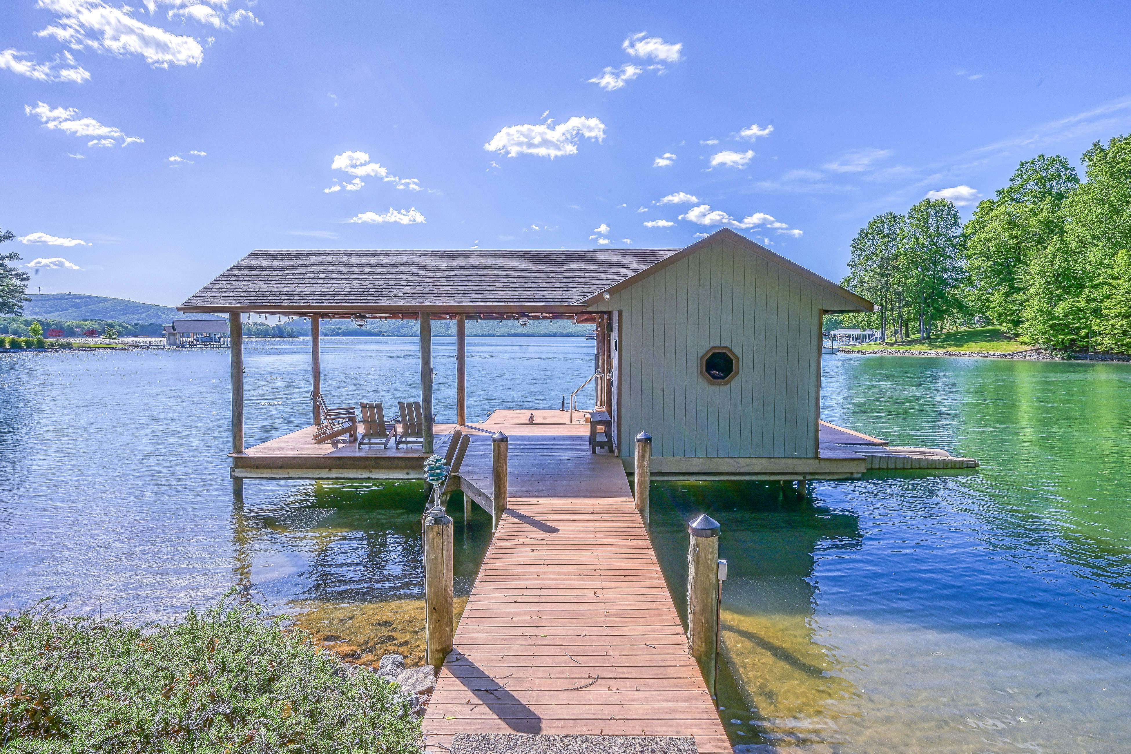The Lodge on Smith Mountain Lake
