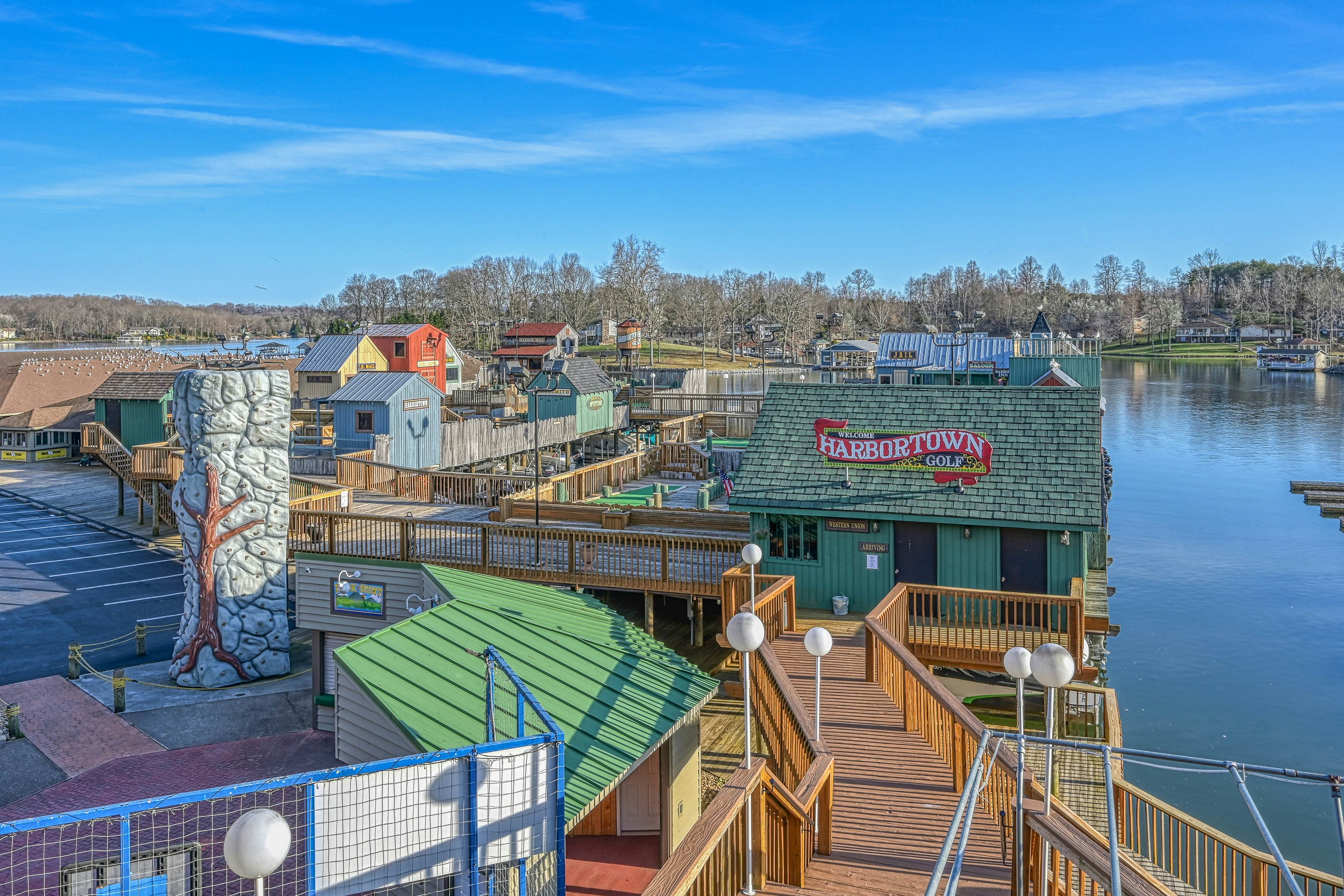 The Lodge on Smith Mountain Lake