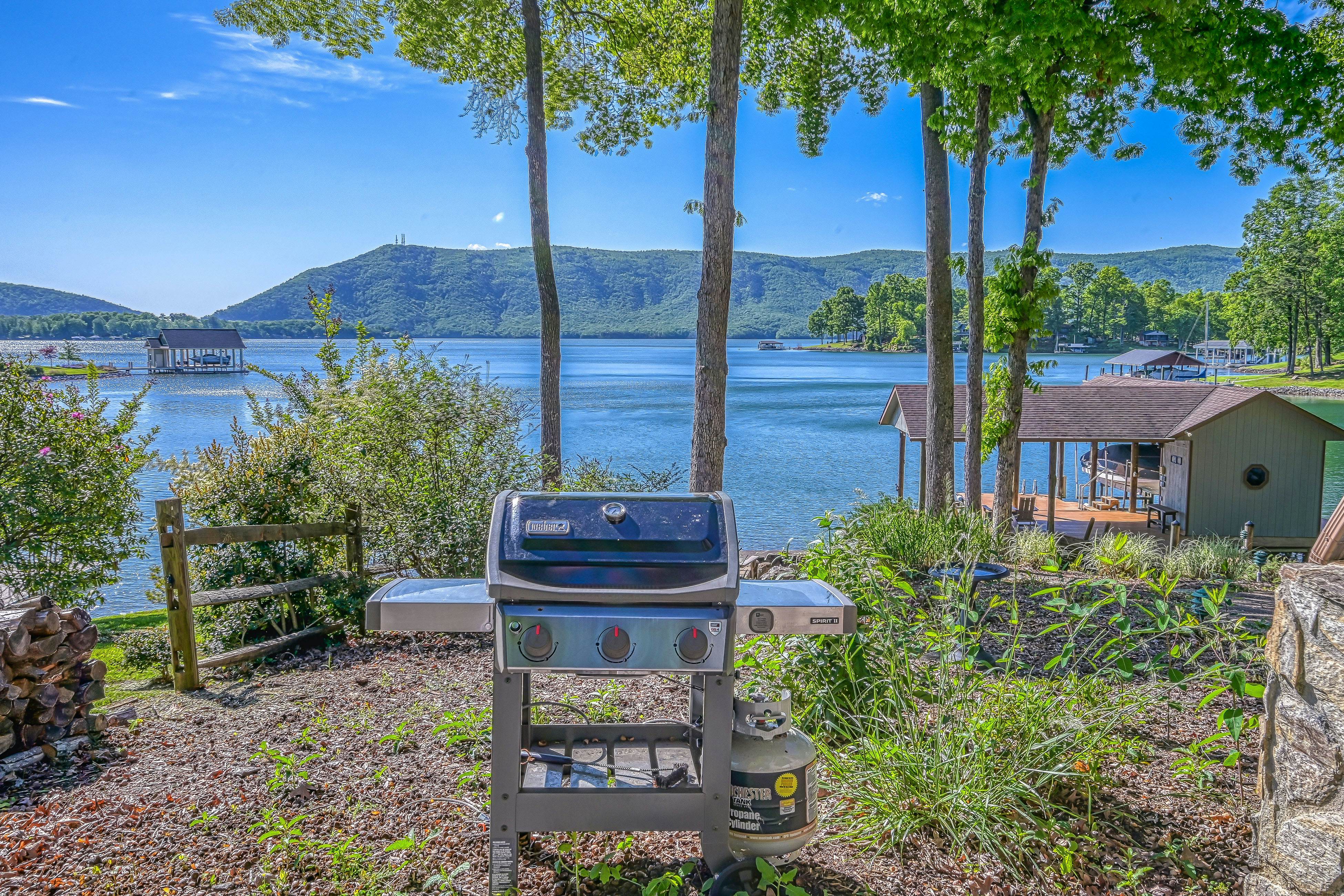 The Lodge on Smith Mountain Lake