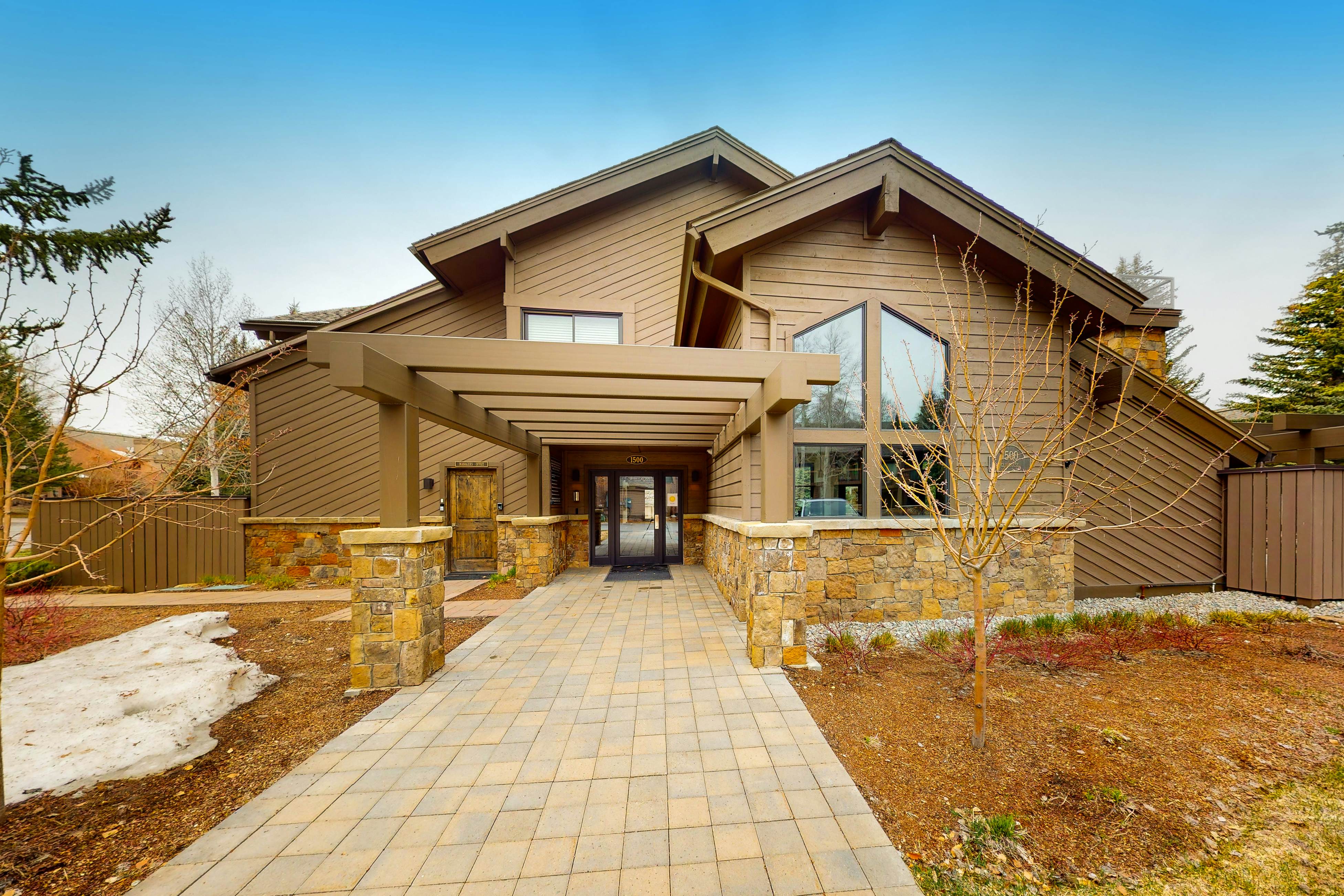 Mountain Modern Escape