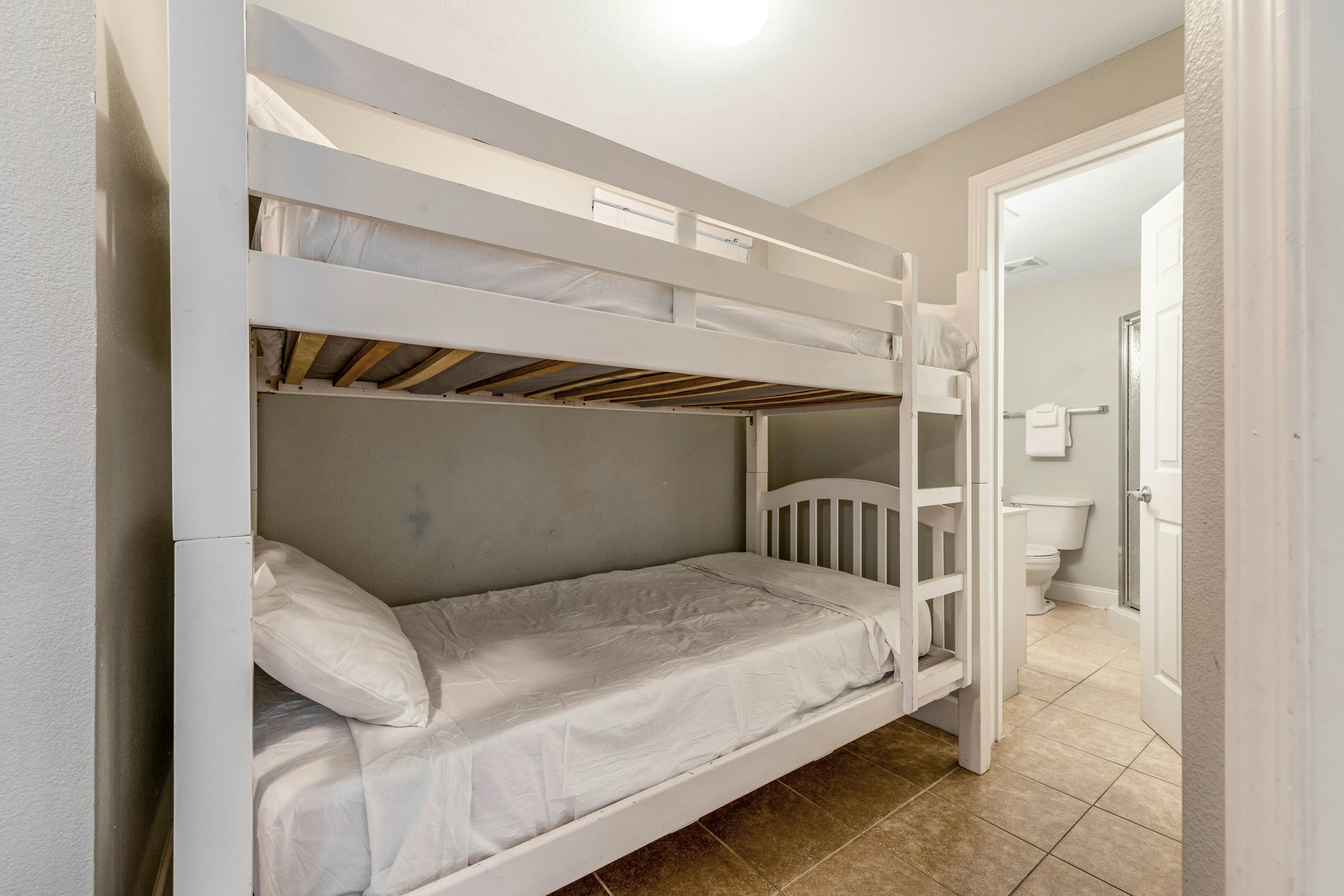 Tidewater Beach Resort 1717