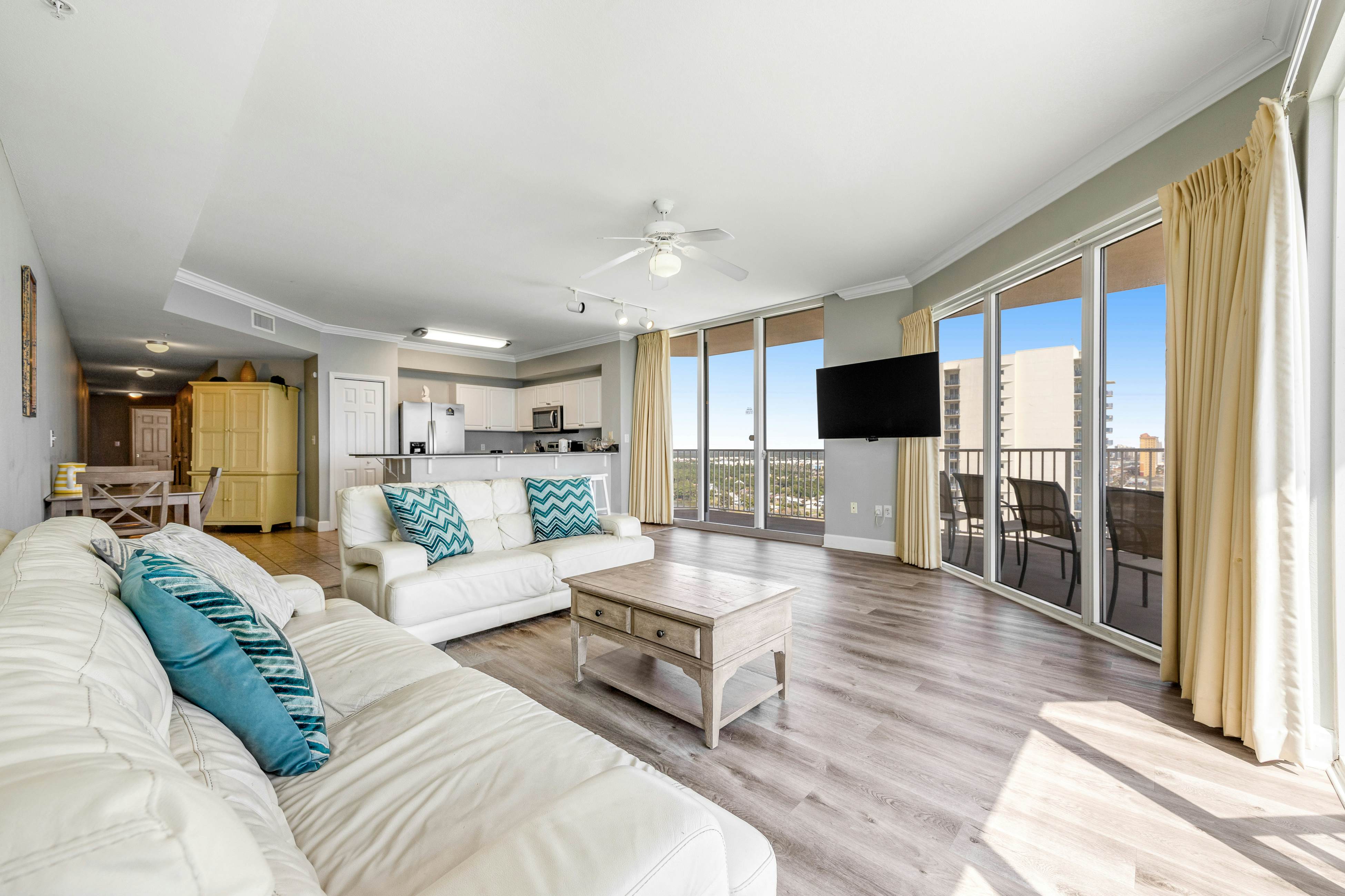 Tidewater Beach Resort 1717