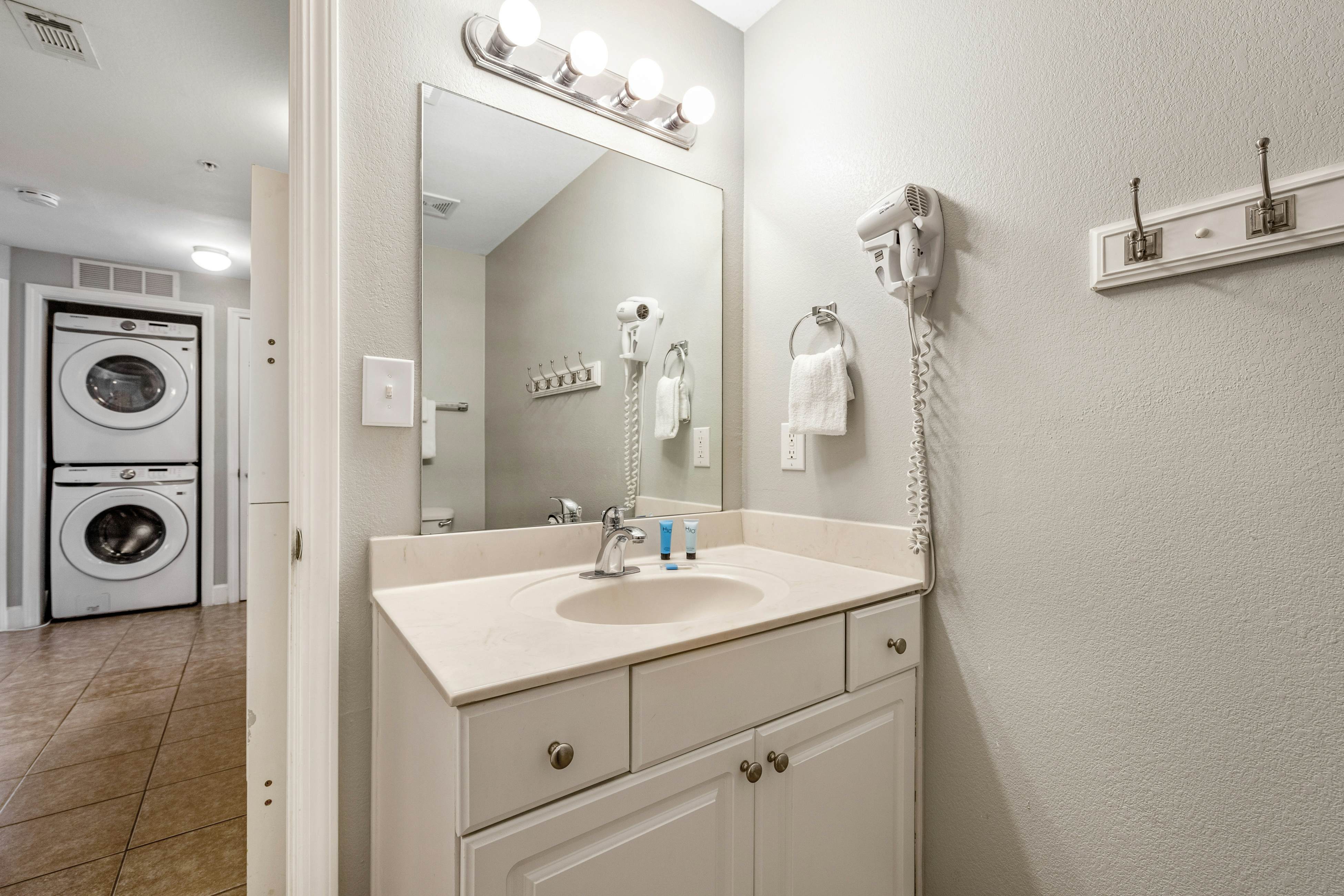 Tidewater Beach Resort 1717