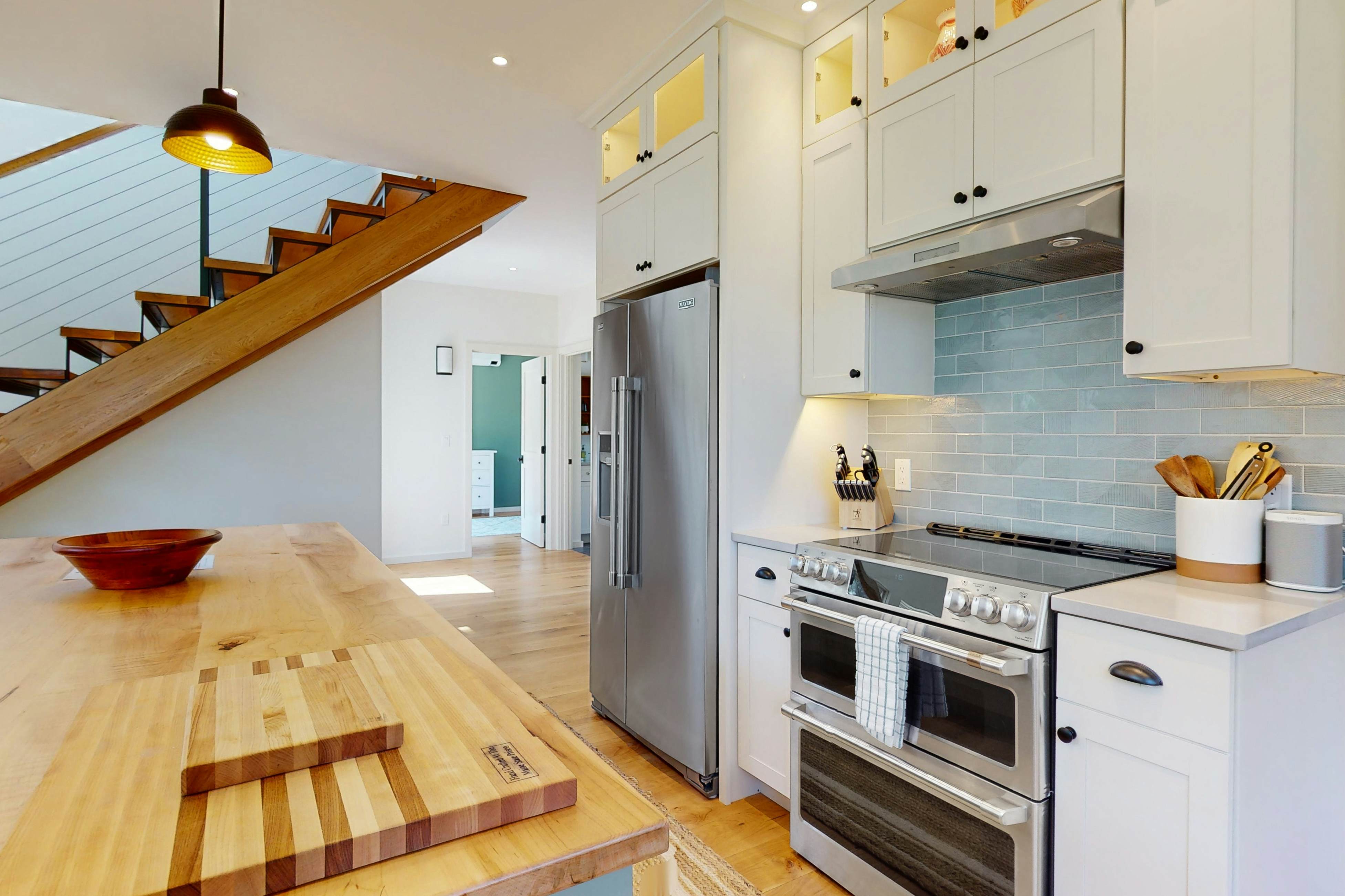 Tree House at Harts Neck