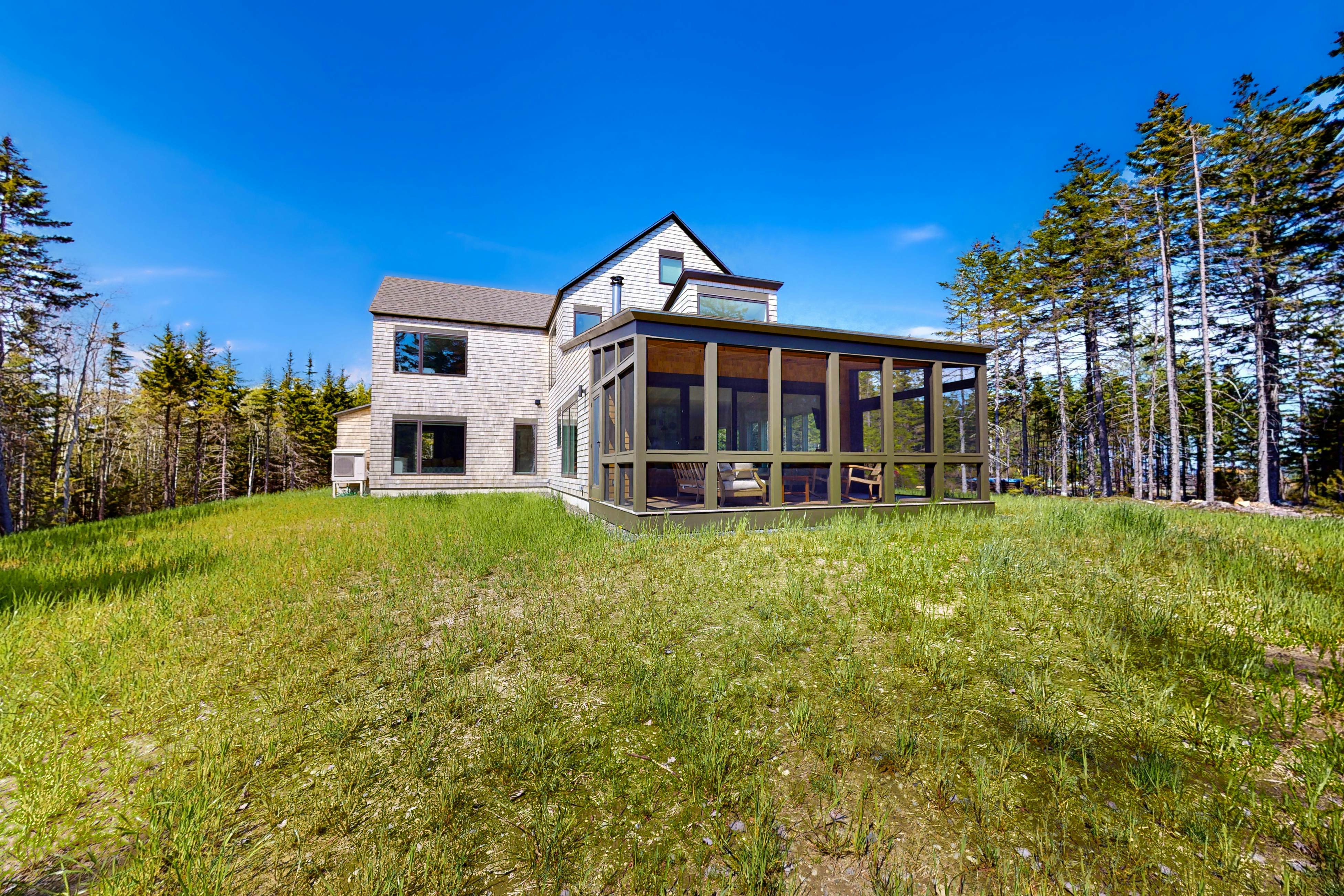 Tree House at Harts Neck