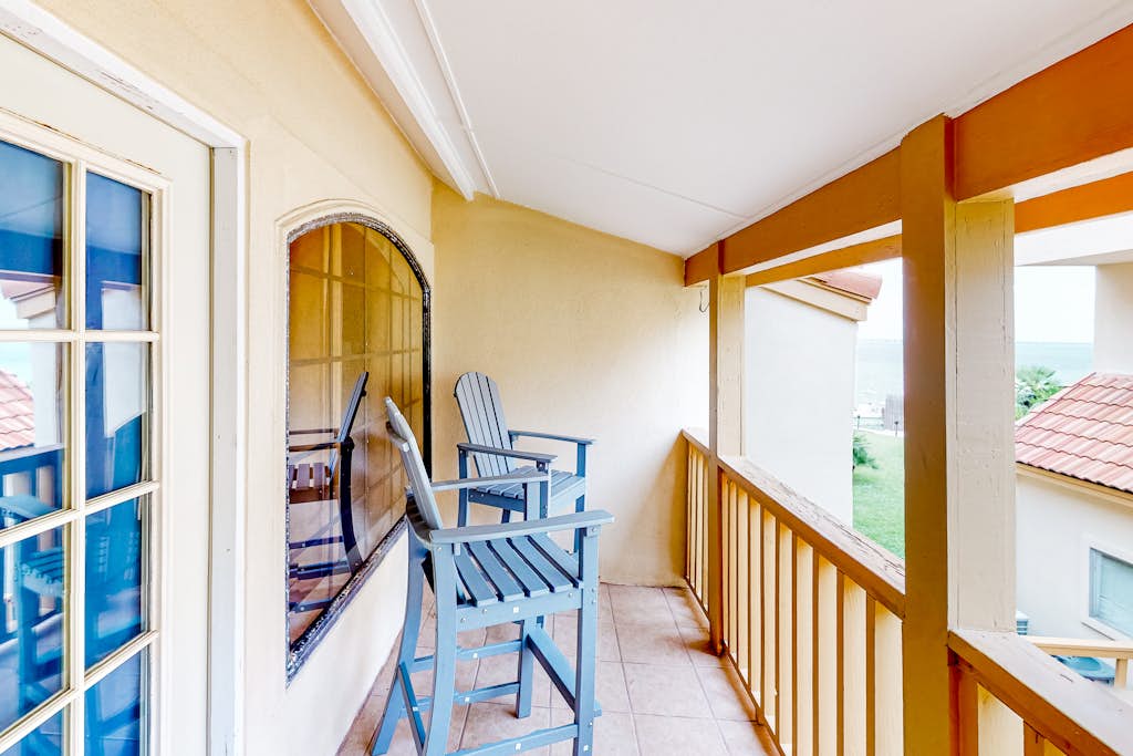 La Solana Condominiums # 130 | 3 Bed South Padre Island, TX Condo | Vacasa