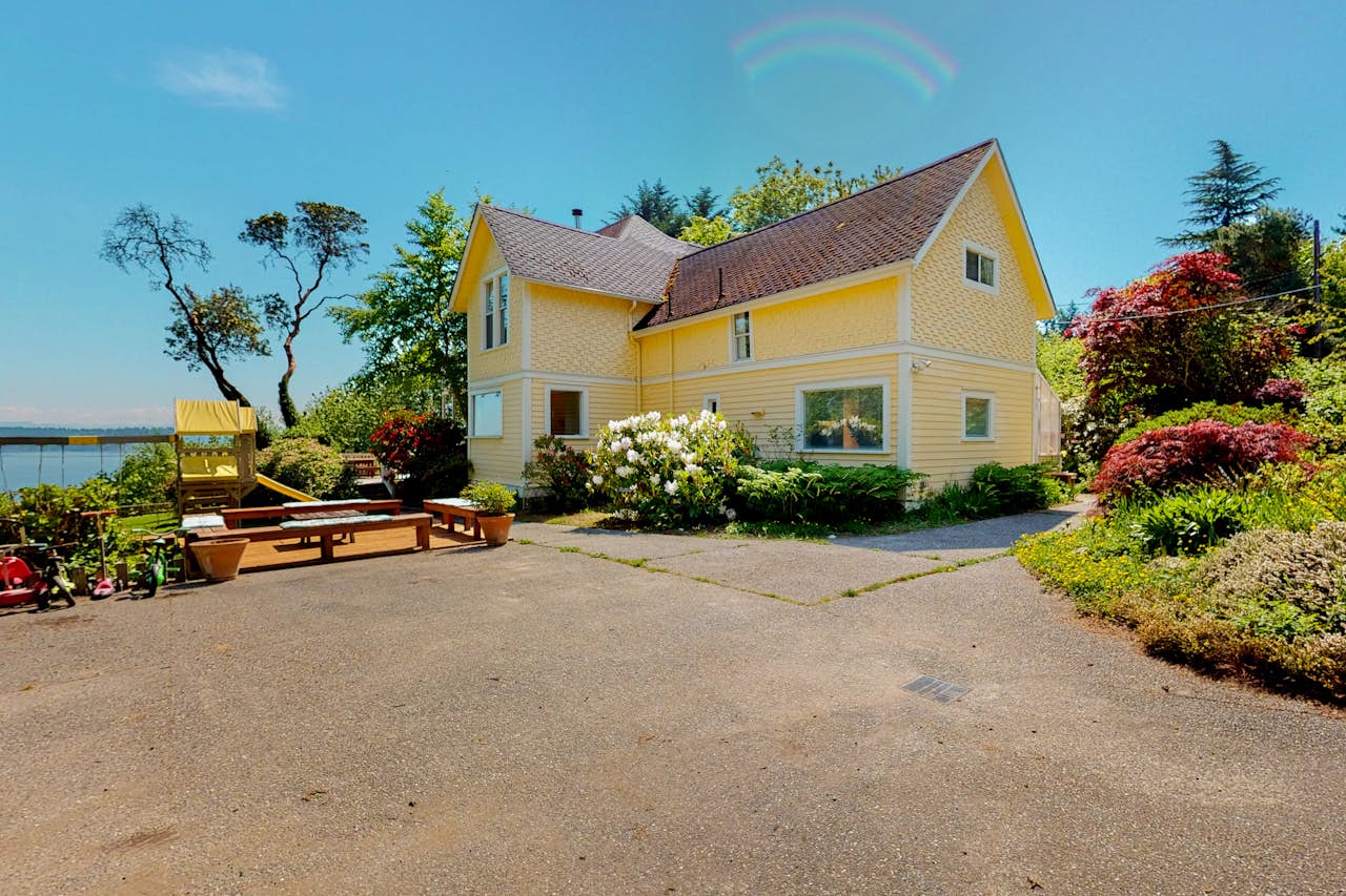 Bluff Gardens 4 BD Vashon, WA Vacation Rental Vacasa
