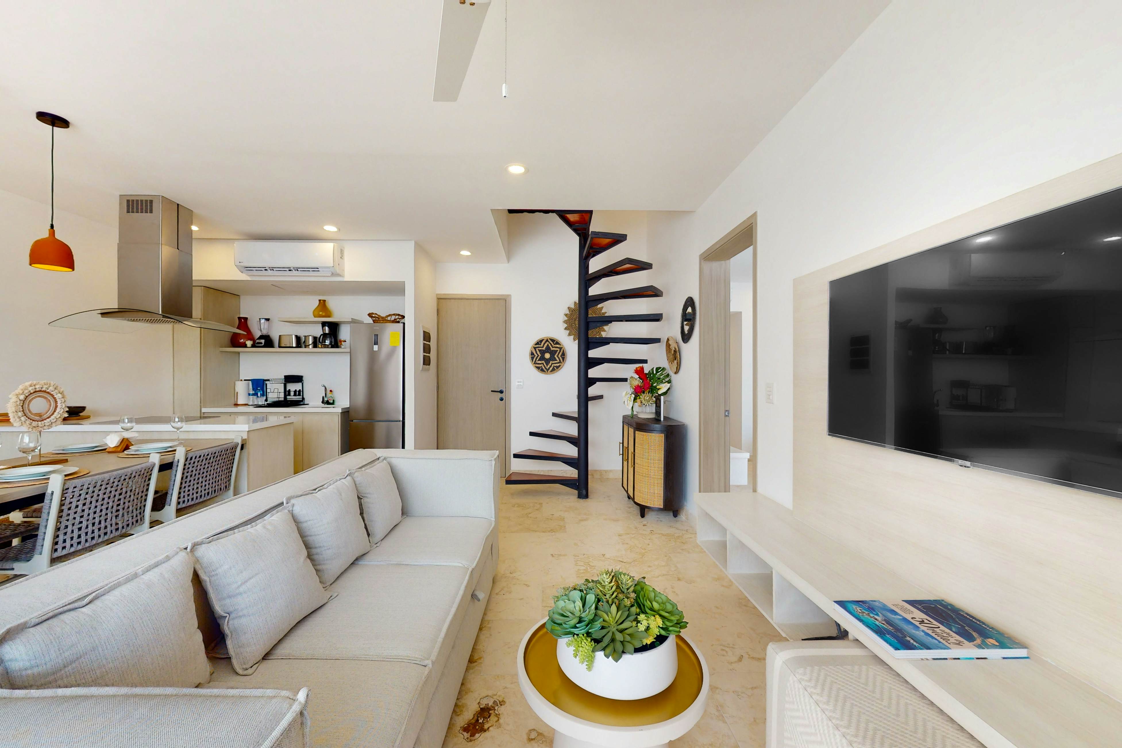 Anah Hunab 415 at Av Coba