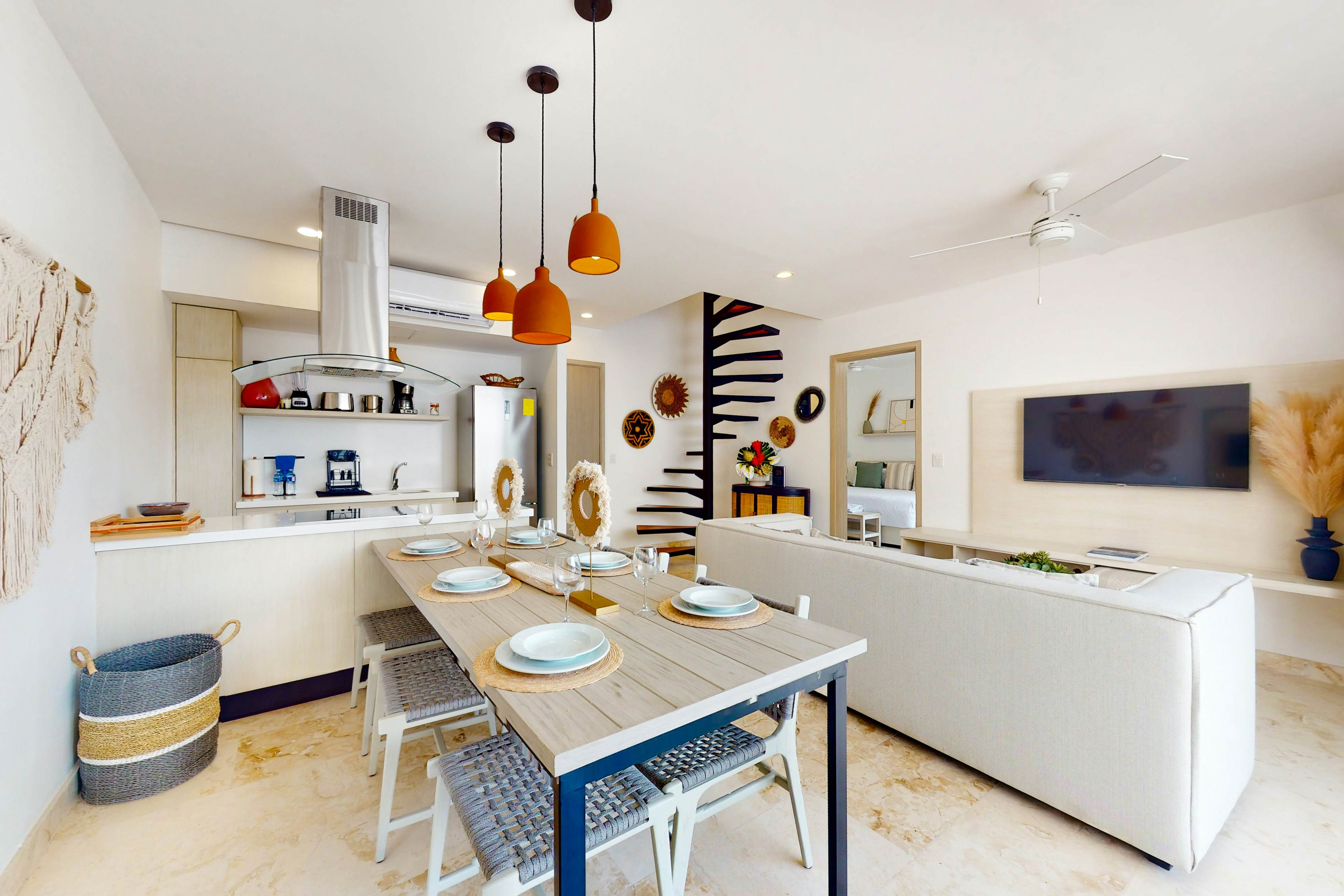 Anah Hunab 415 at Av Coba