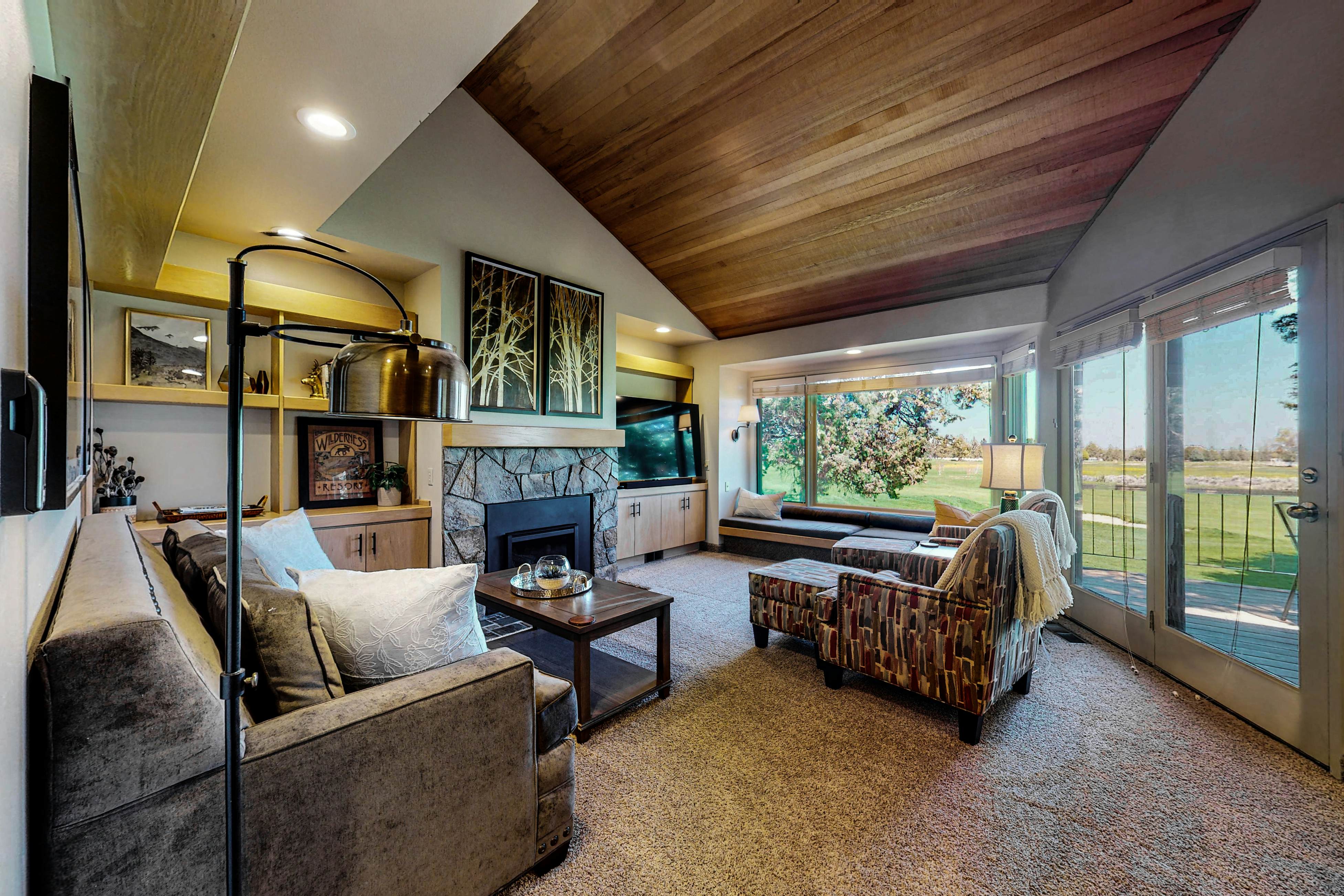 Eagle Crest Vacation Rentals, Resort Rentals, Cabins, Condos Vacasa