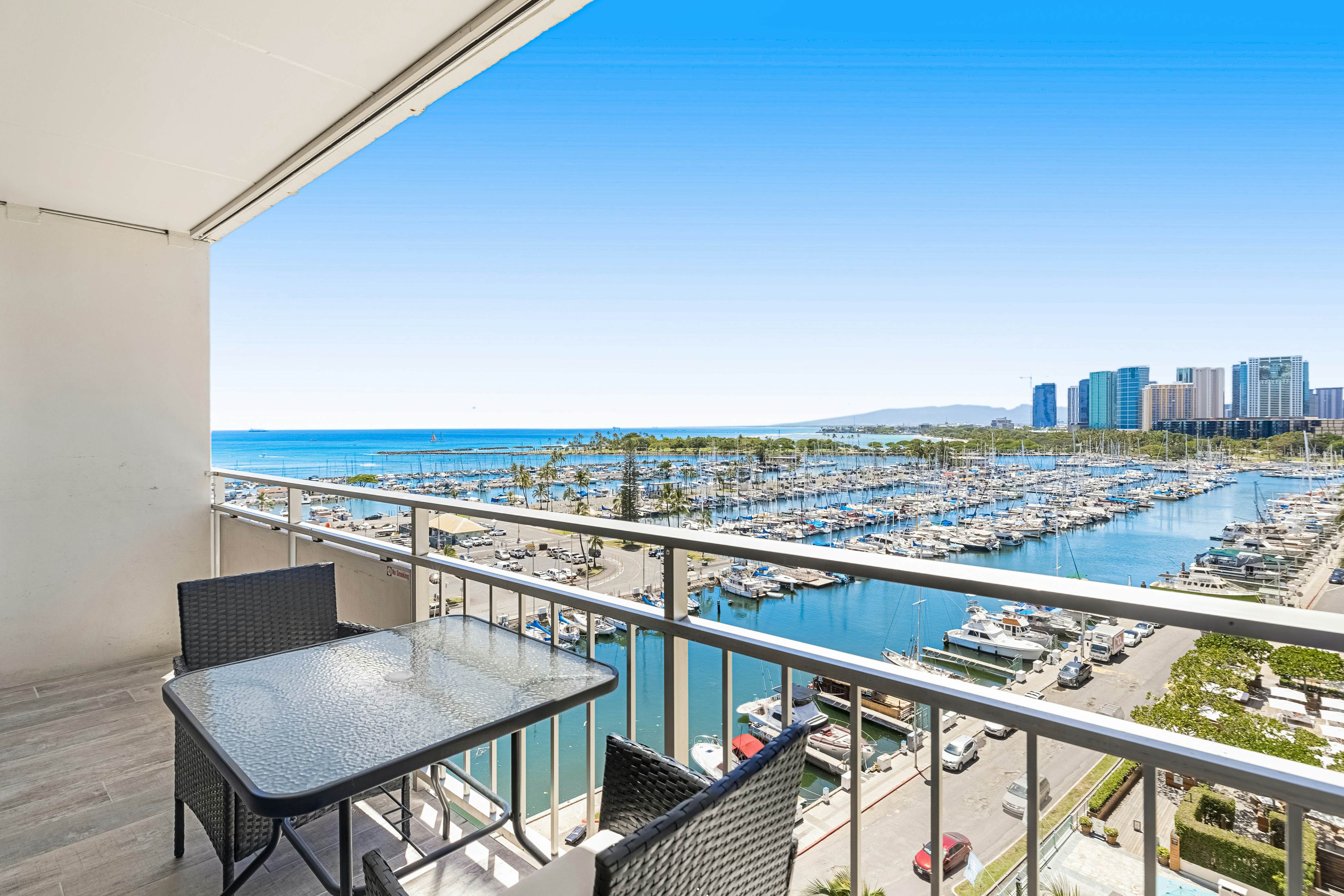 Marina Views Studio - Ilikai, 941