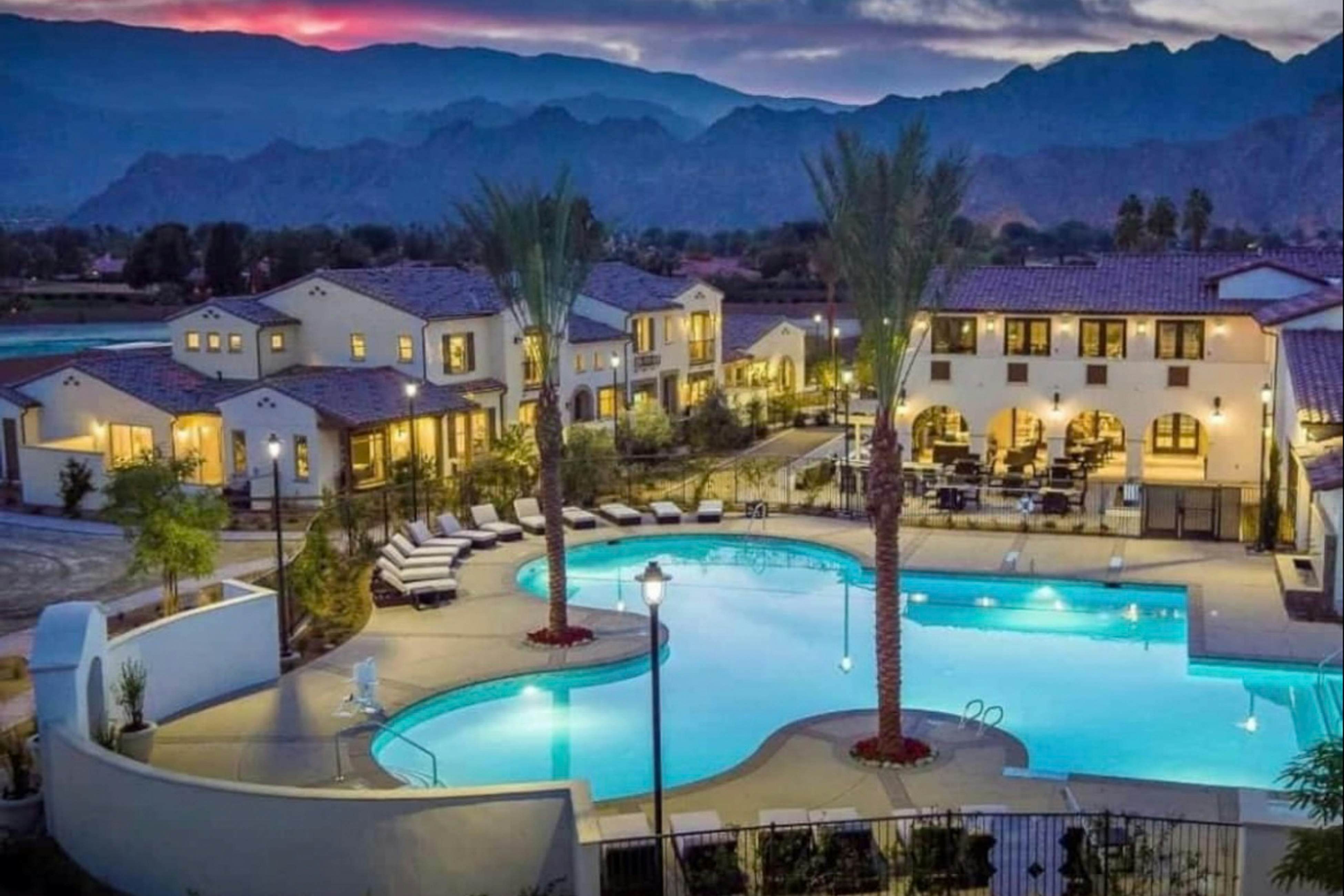 The Palm House at PGA West-260216