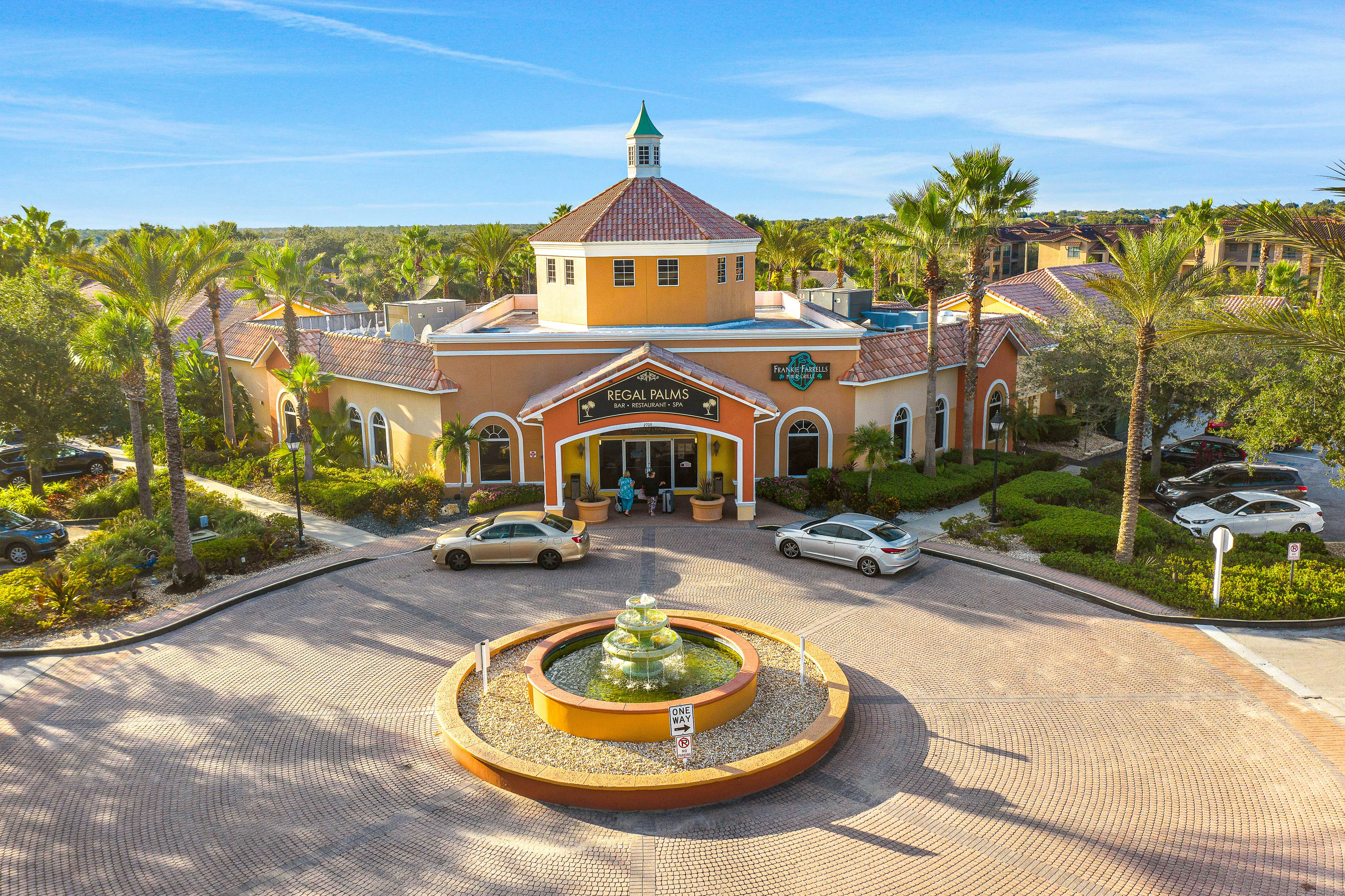 Mermaid Cove - Regal Palms Resort