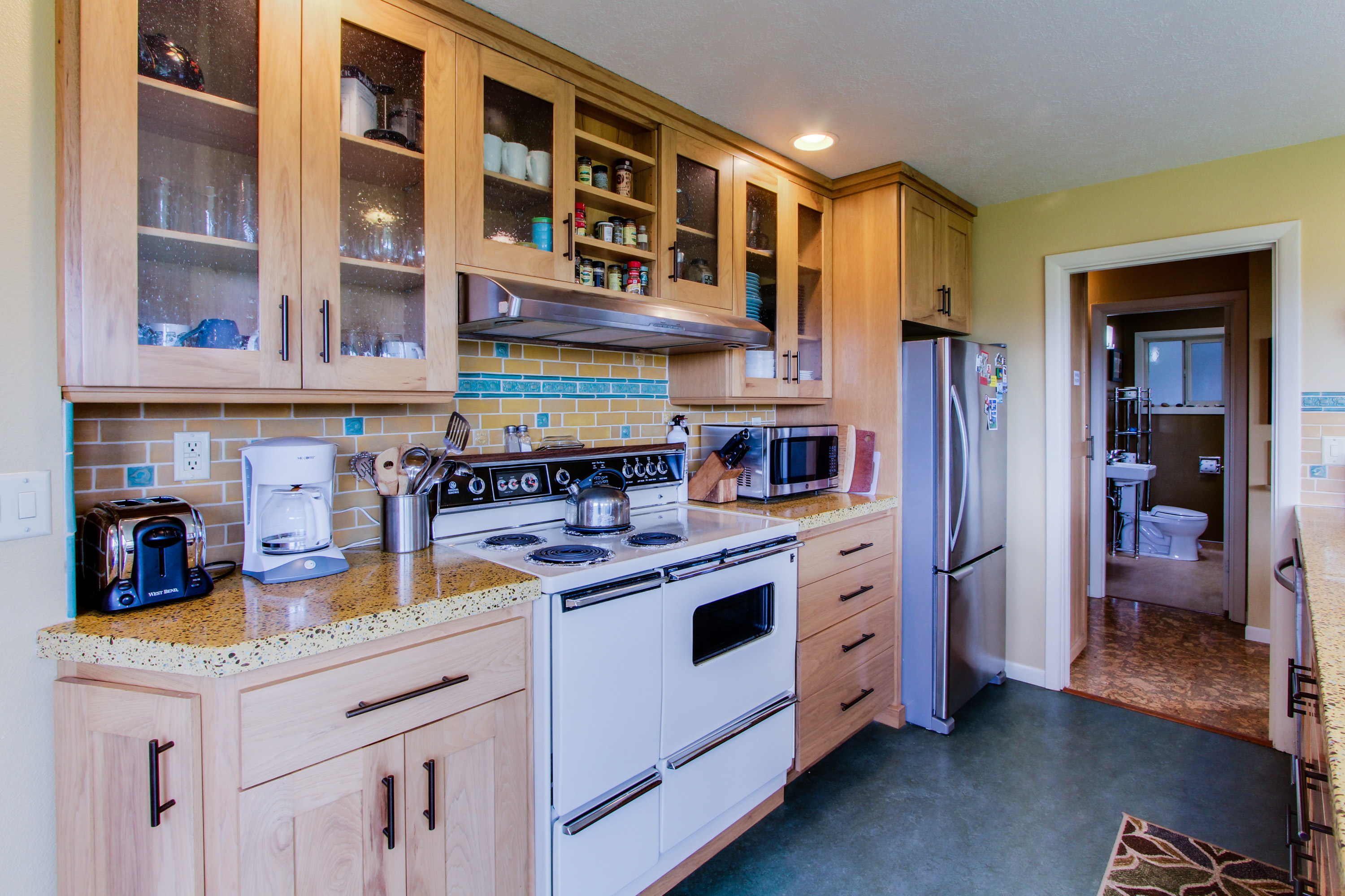 Jumping Scallops 3 BD Newport, OR Vacation Rental Vacasa