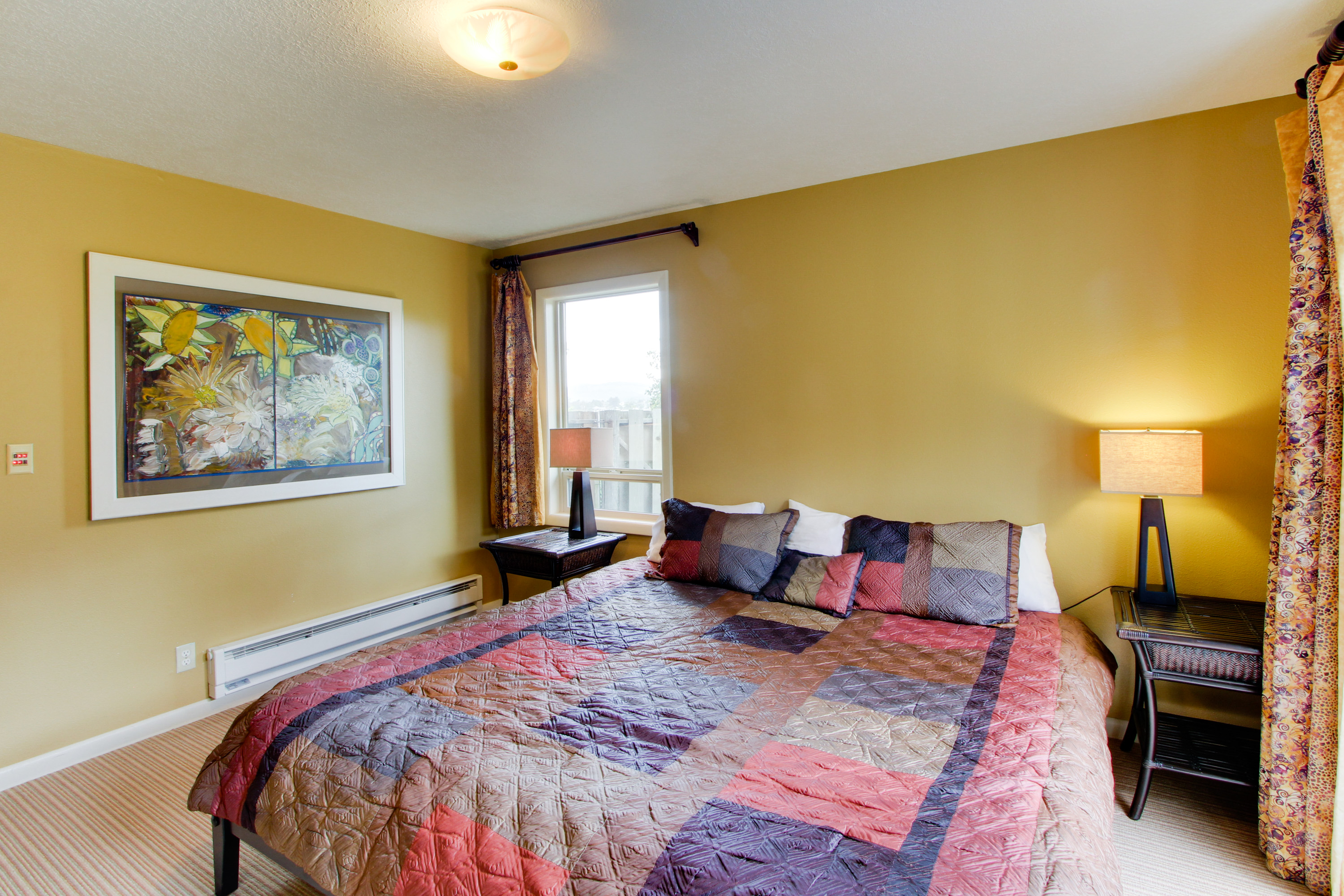 Jumping Scallops 3 BD Newport, OR Vacation Rental Vacasa