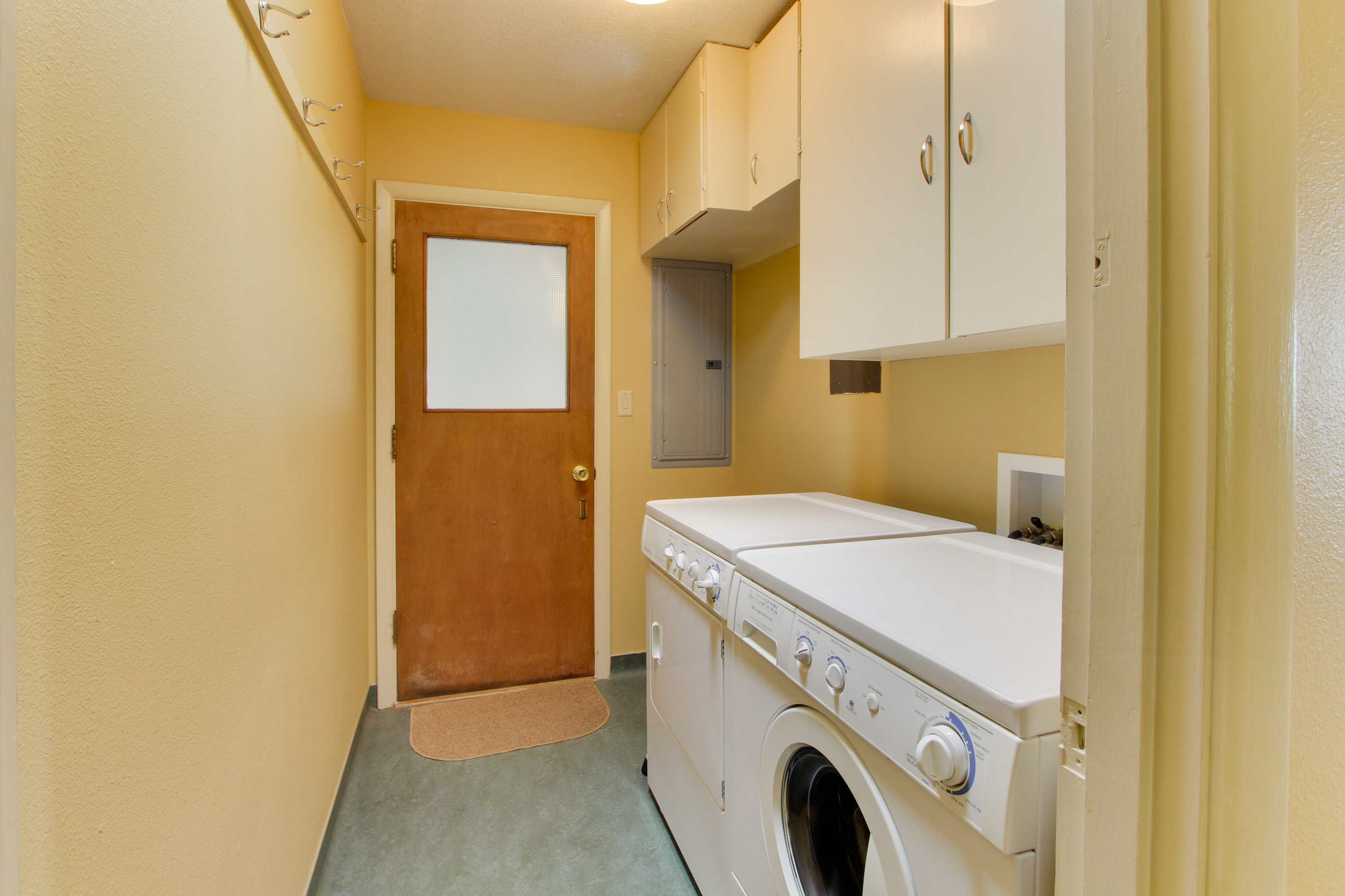 Jumping Scallops 3 BD Newport, OR Vacation Rental Vacasa