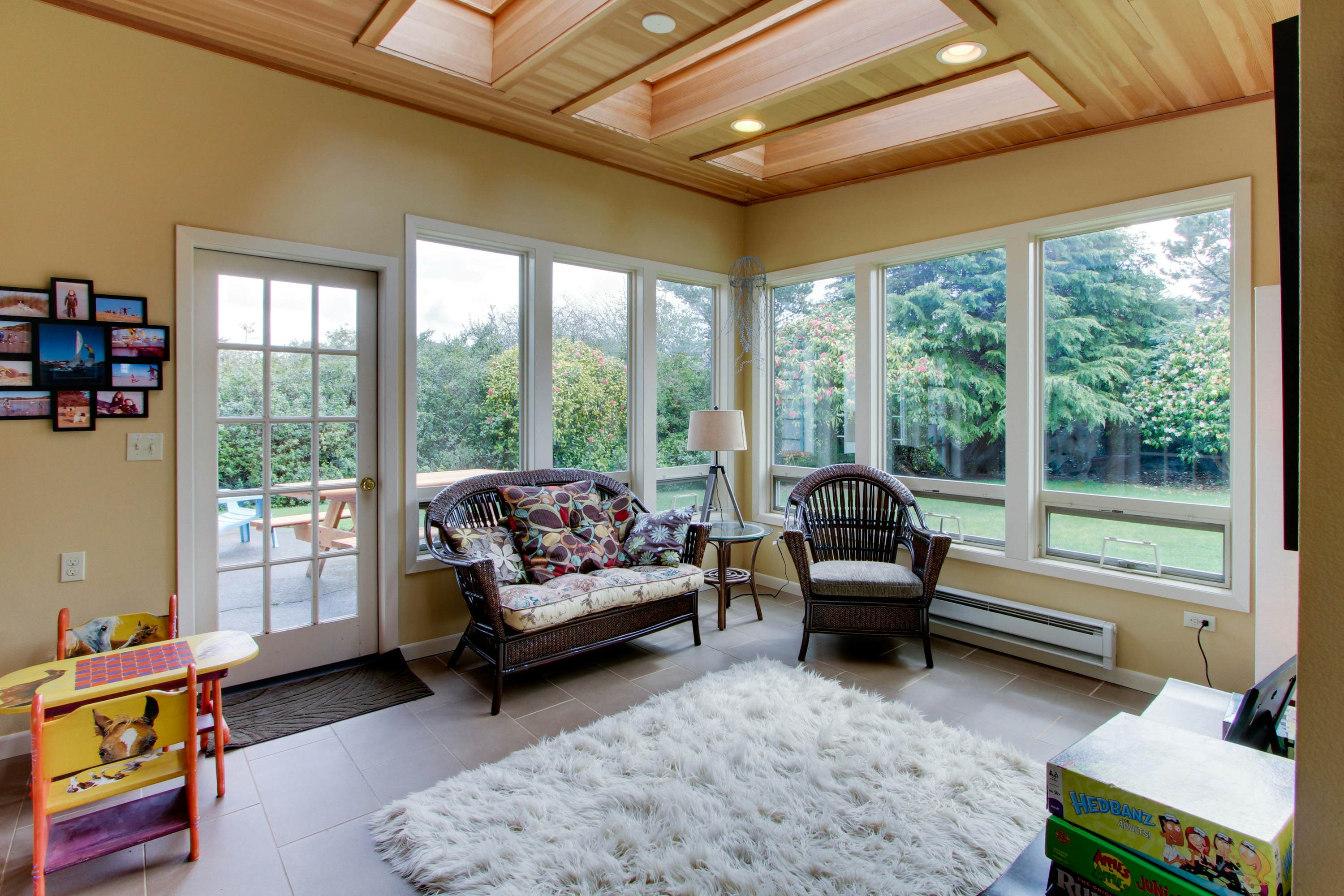 Jumping Scallops 3 BD Newport, OR Vacation Rental Vacasa