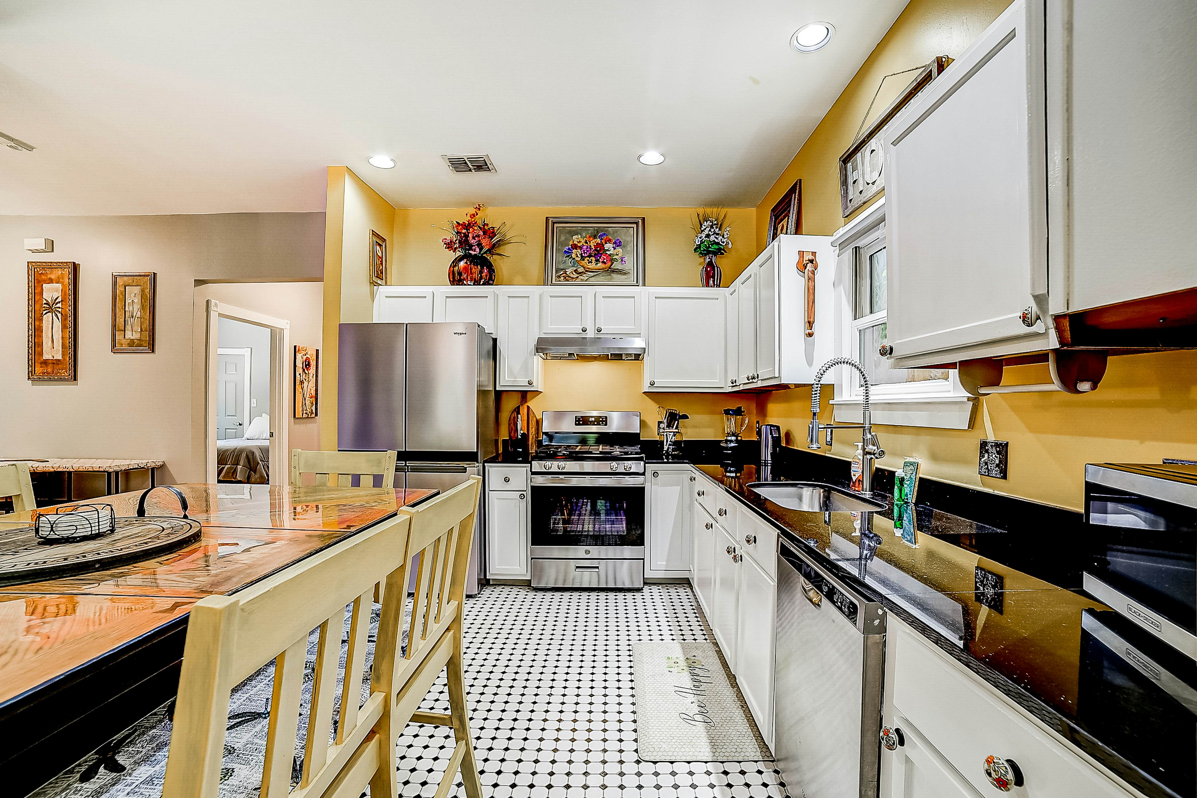 Hideaway off St Marys