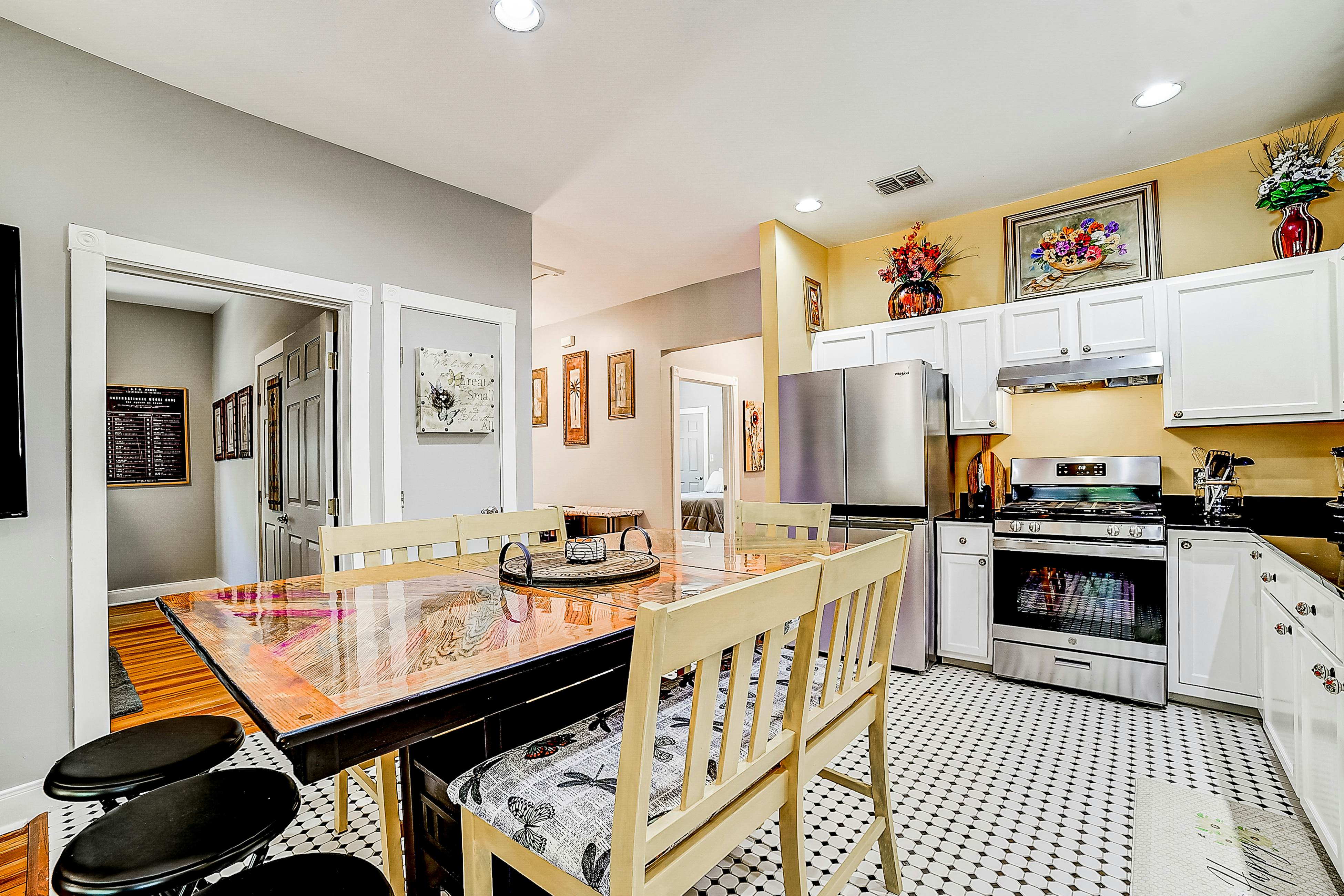 Hideaway off St Marys