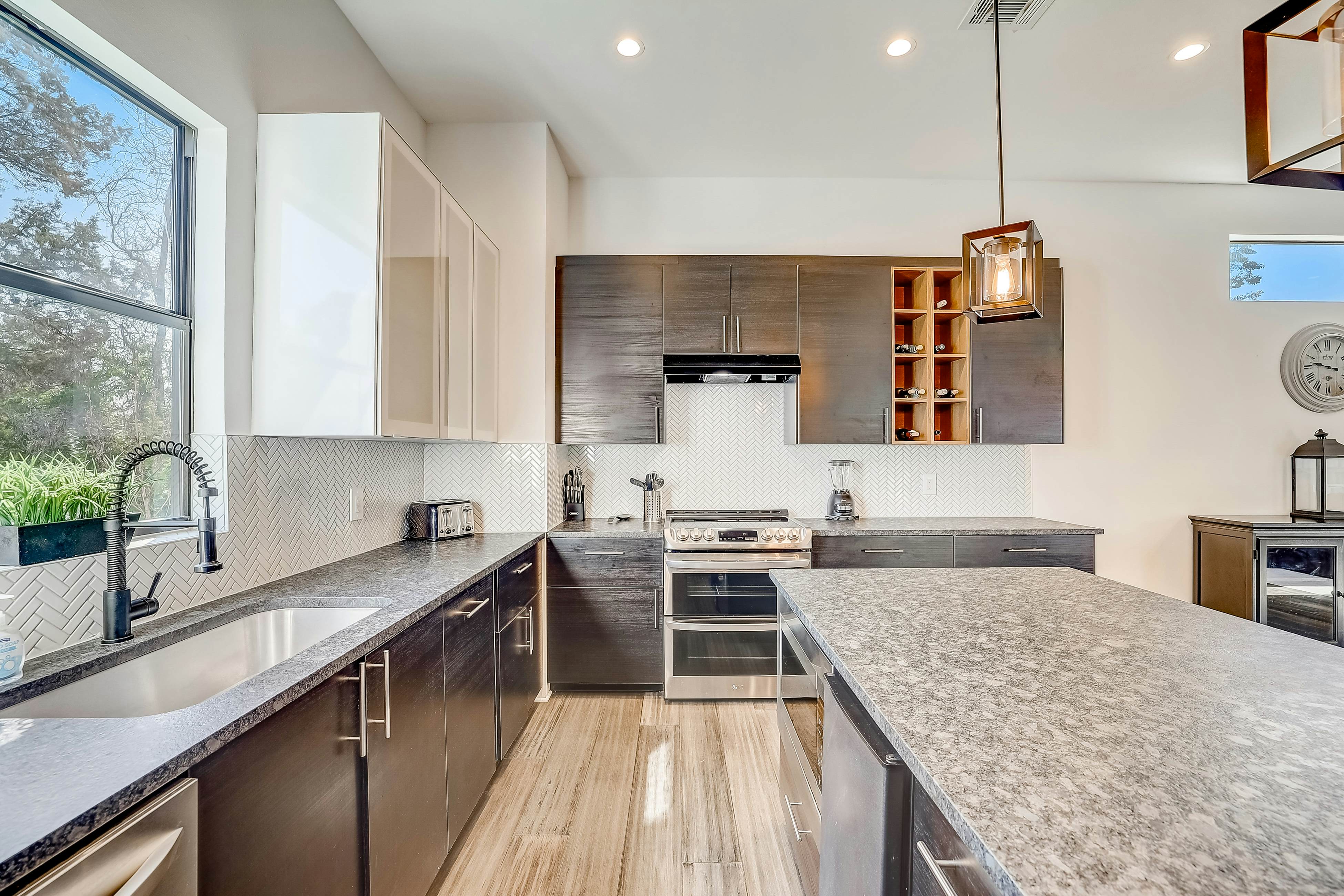 Serene Austin Stunner