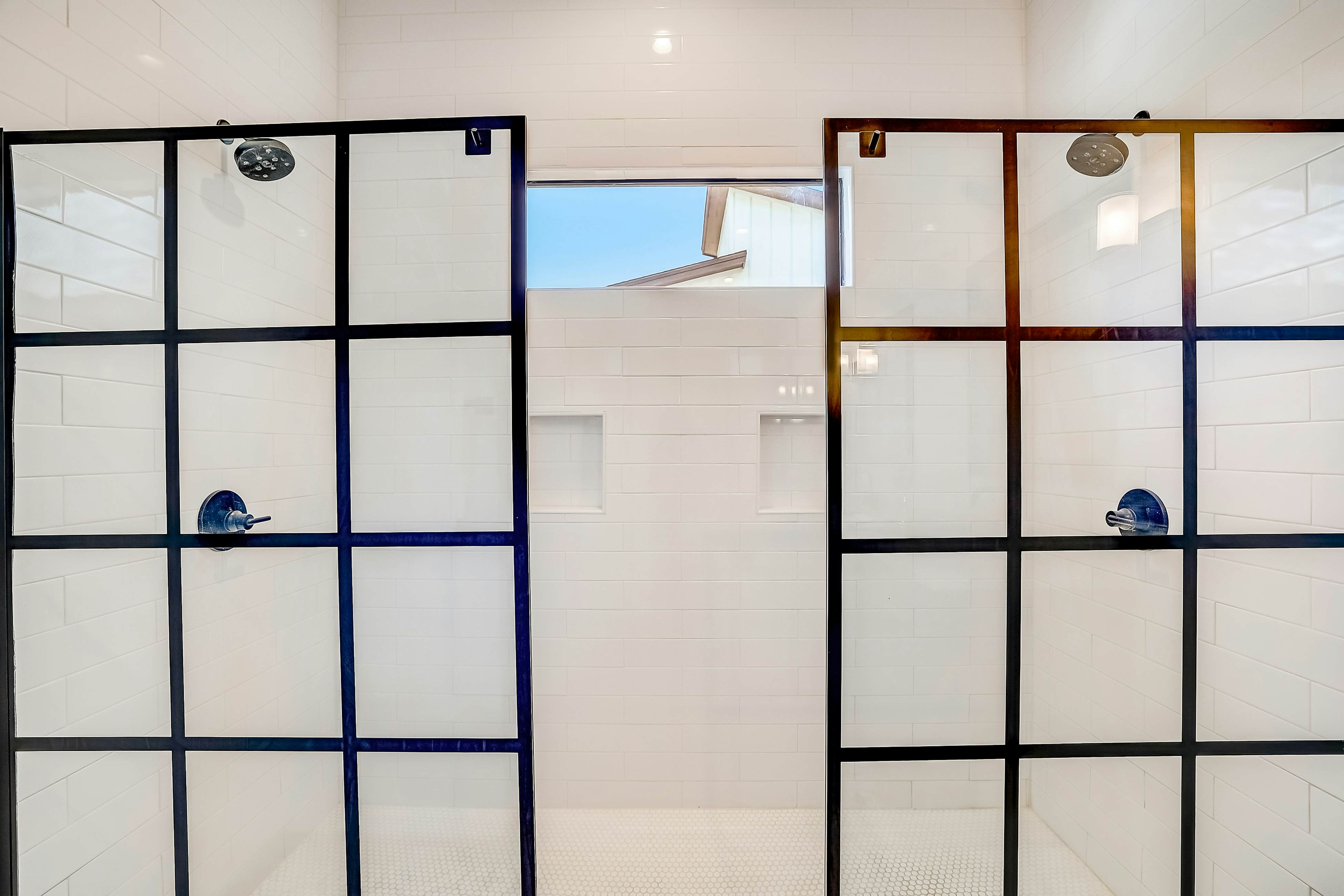 Serene Austin Stunner