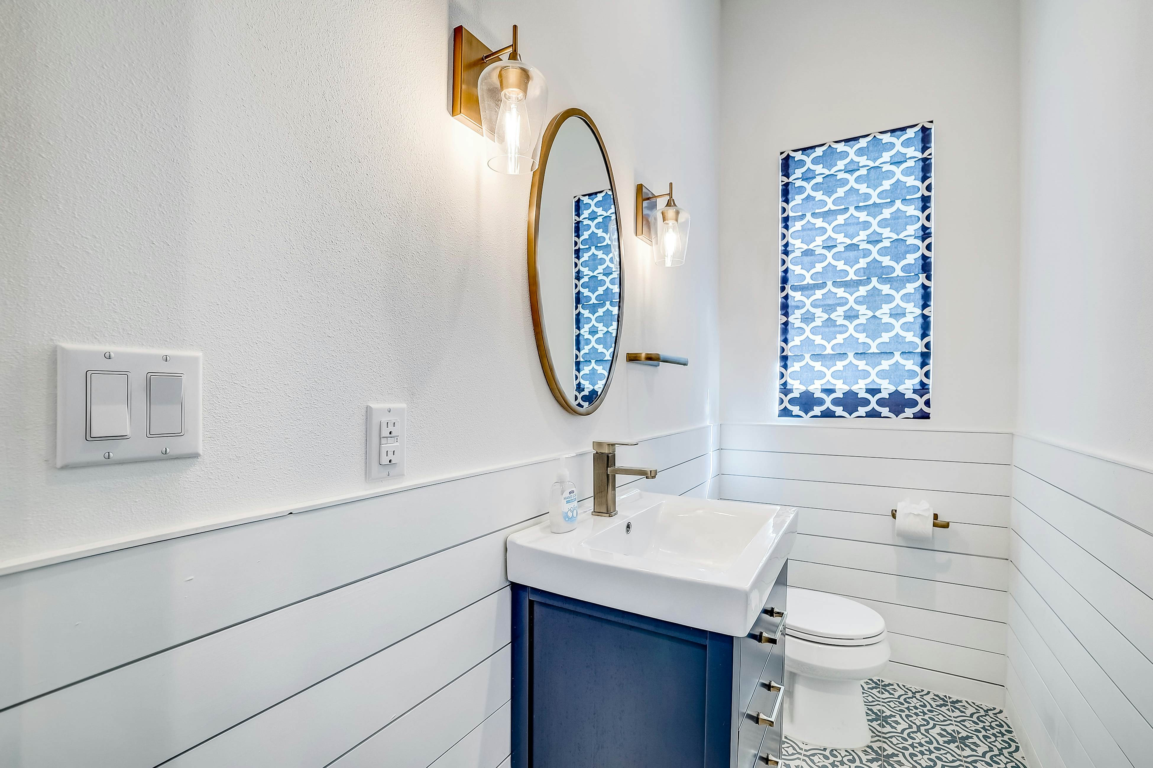 Serene Austin Stunner