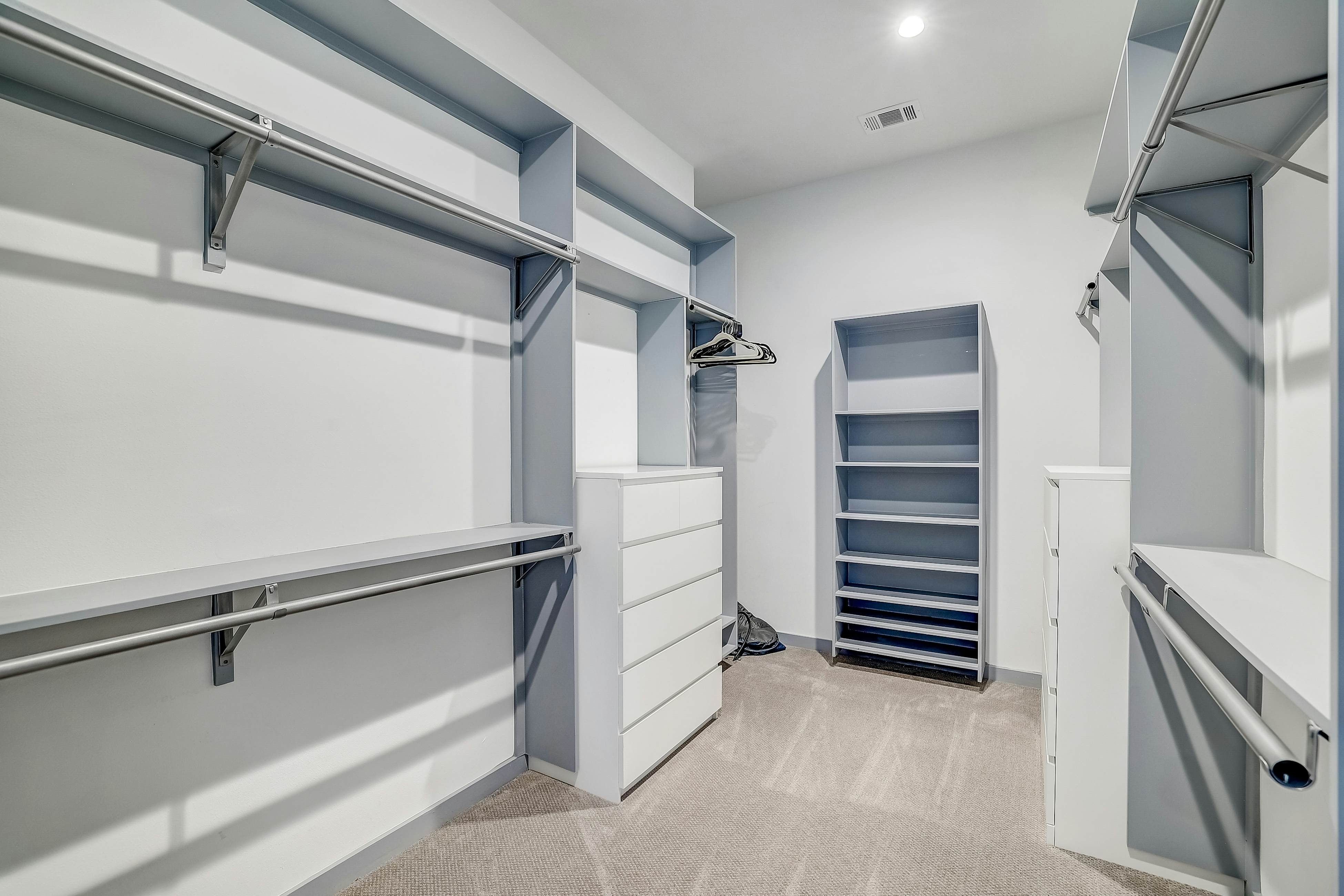 Serene Austin Stunner