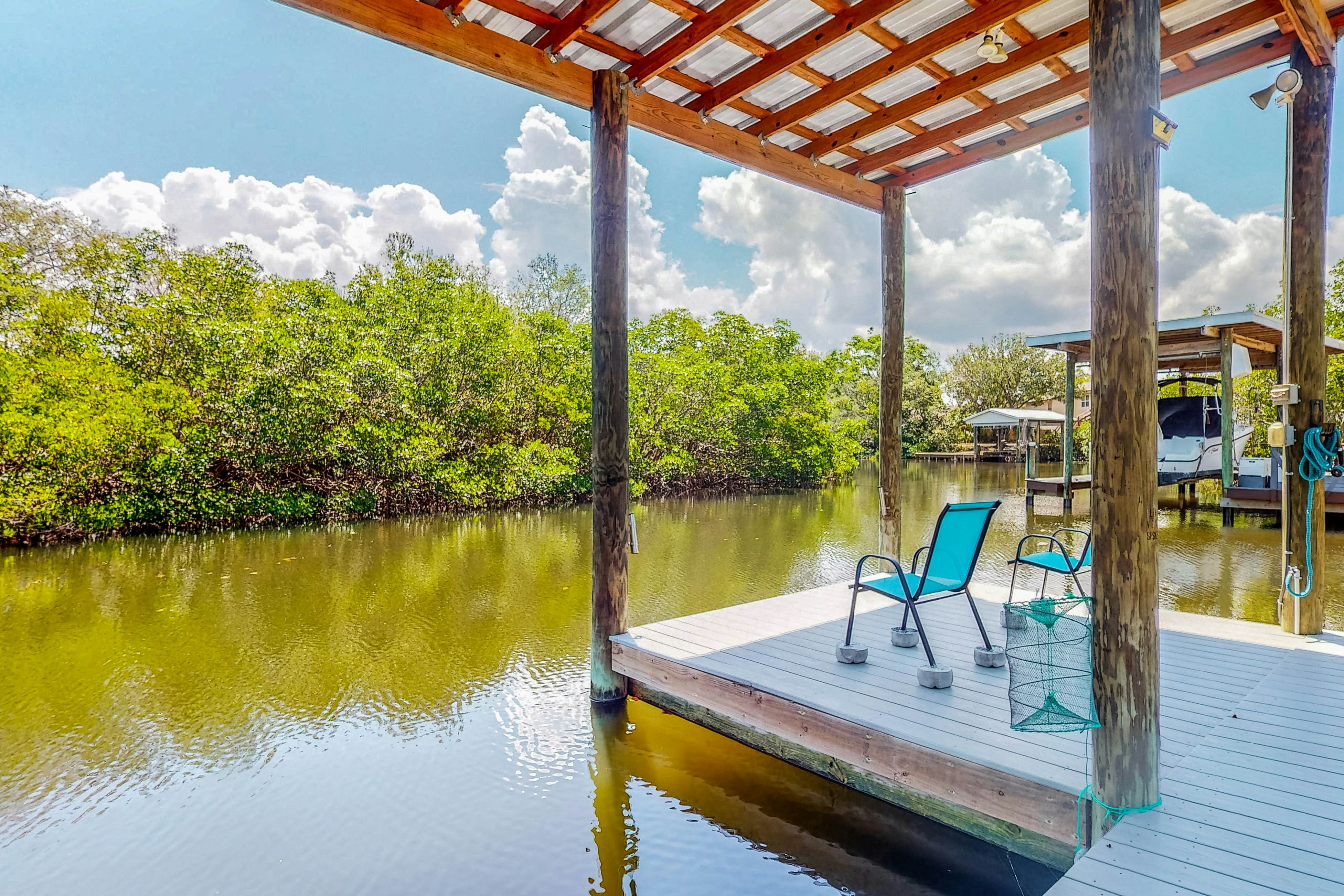 Ruskin Cove 2 BD Ruskin, FL Vacation Rental Vacasa